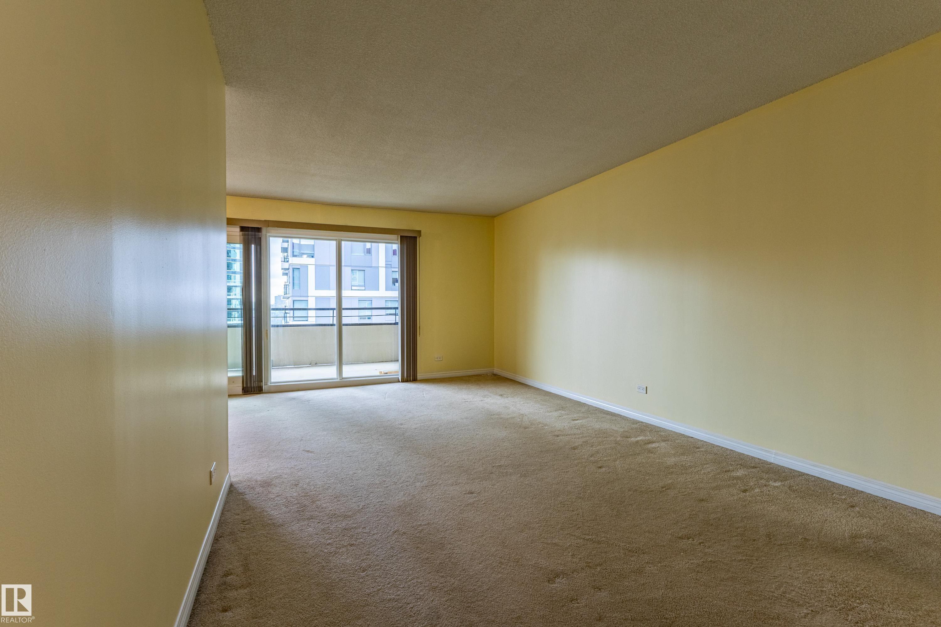 1210 - 10140 120 Street NW, Wîhkwêntôwin, Edmonton