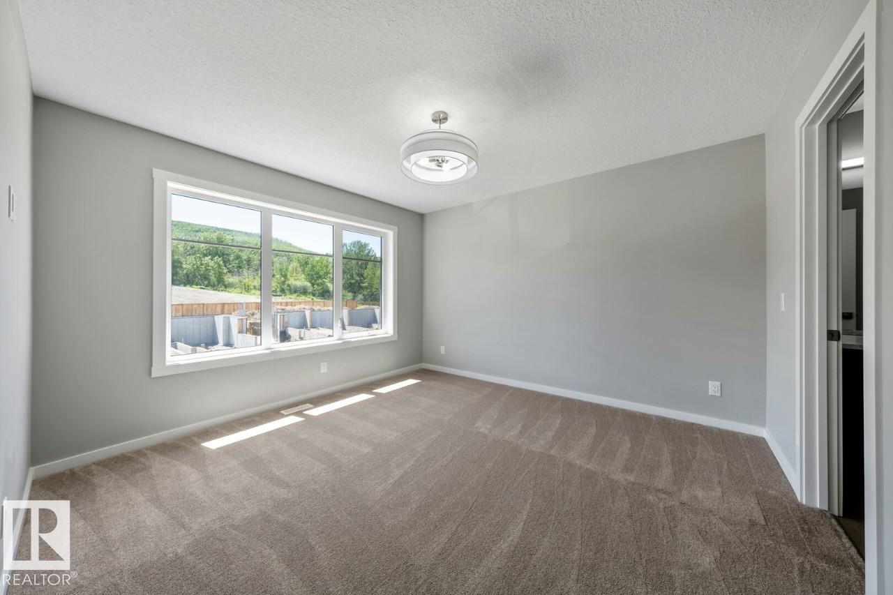 https://zimg.paragon.ice.com/ParagonImages/Property/PM/RAE/225412392/12/0/0/aa91ffa8bb396dc3ddf9c7b929997535/1/f35425c7bcd67659f40176ef6f7ecc8c/225412392-cfb2f138-1ccd-4fd1-9544-ae1c751ed63b.JPG