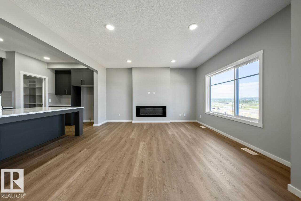https://zimg.paragon.ice.com/ParagonImages/Property/PM/RAE/225412392/4/0/0/74cc287593c50feb82f80f5eaaad97f8/1/f35425c7bcd67659f40176ef6f7ecc8c/225412392-d87a58d3-0944-4b3f-8e34-203eb22fd9d1.JPG