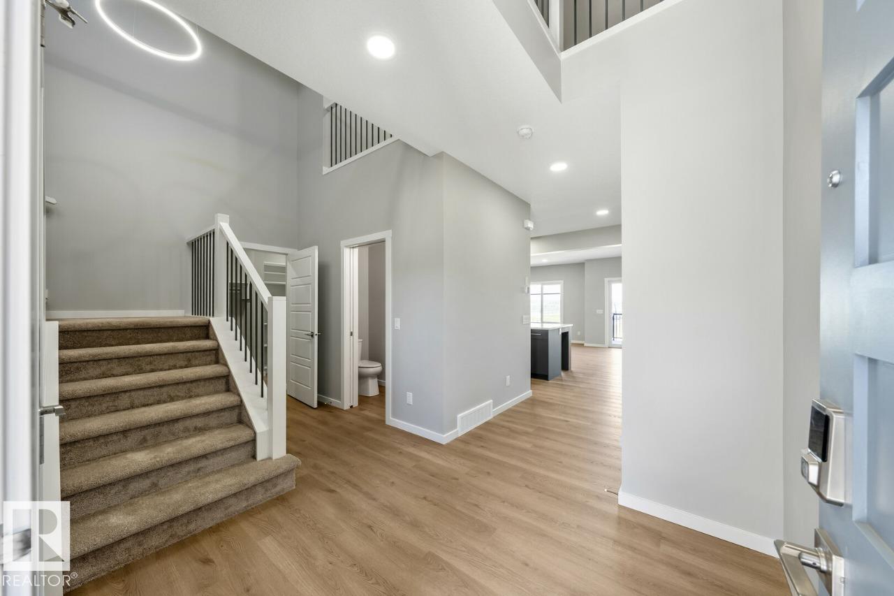 https://zimg.paragon.ice.com/ParagonImages/Property/PM/RAE/225412392/9/0/0/b783bcec280d7e92f7b95e1152f9dfaa/1/f35425c7bcd67659f40176ef6f7ecc8c/225412392-cbccef05-c173-4a33-b3f7-e12563513884.JPG
