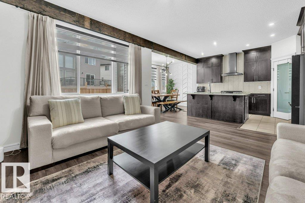 https://zimg.paragon.ice.com/ParagonImages/Property/PM/RAE/225412398/13/0/0/58fb90ae1cfc178b27d221244b0815d8/1/da4e415b7316065c730304050c09d876/225412398-5B8D97BF-FC55-4E3C-84DC-288DCB92B063.JPG