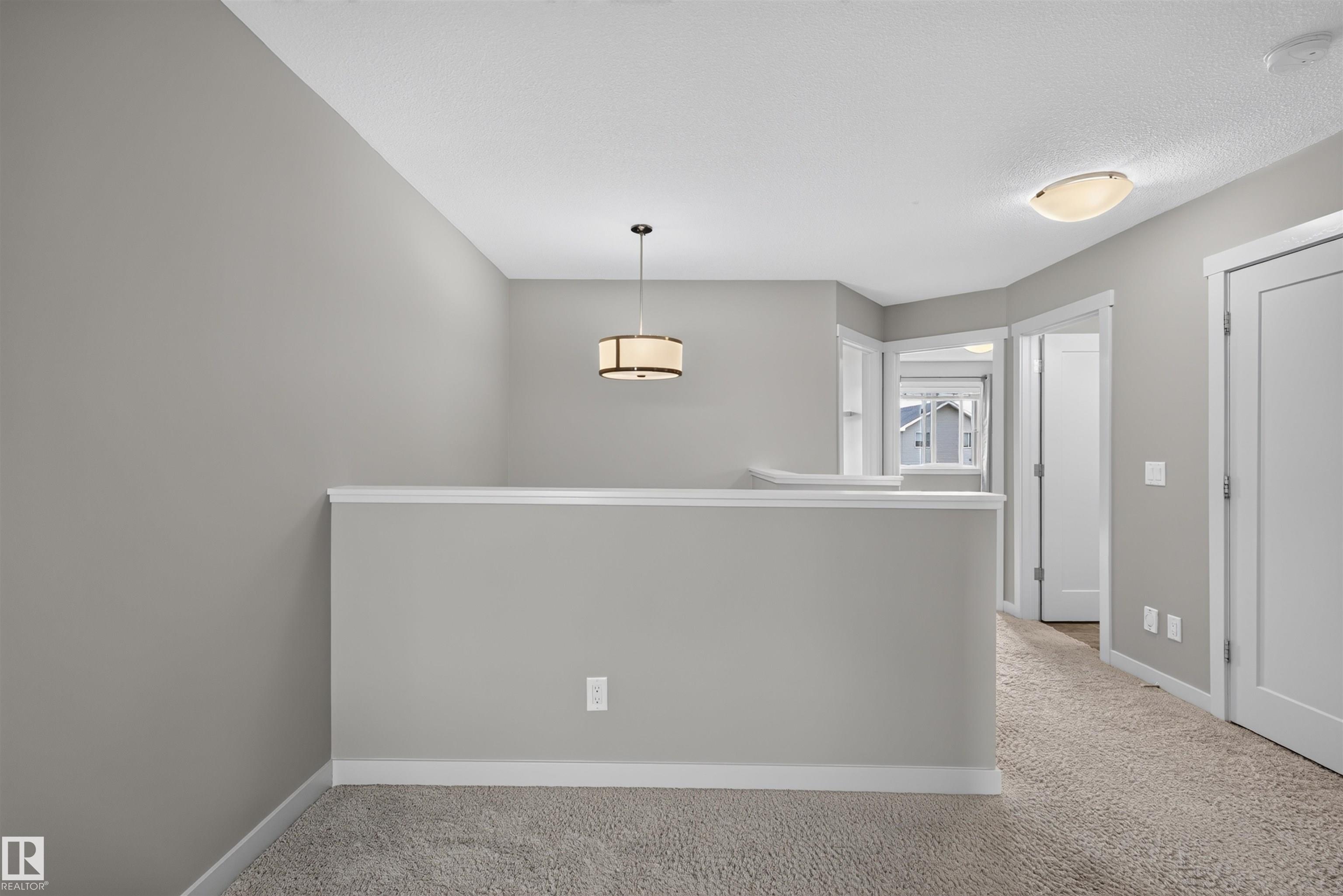 https://zimg.paragon.ice.com/ParagonImages/Property/PM/RAE/225412410/15/0/0/a8a7b1b822e836cc69577a1093902104/1/667d54030cb0635c6b08534ea24a8fe2/225412410-eac6567f-7b17-4f7a-83c9-544ab5e869bd.JPG