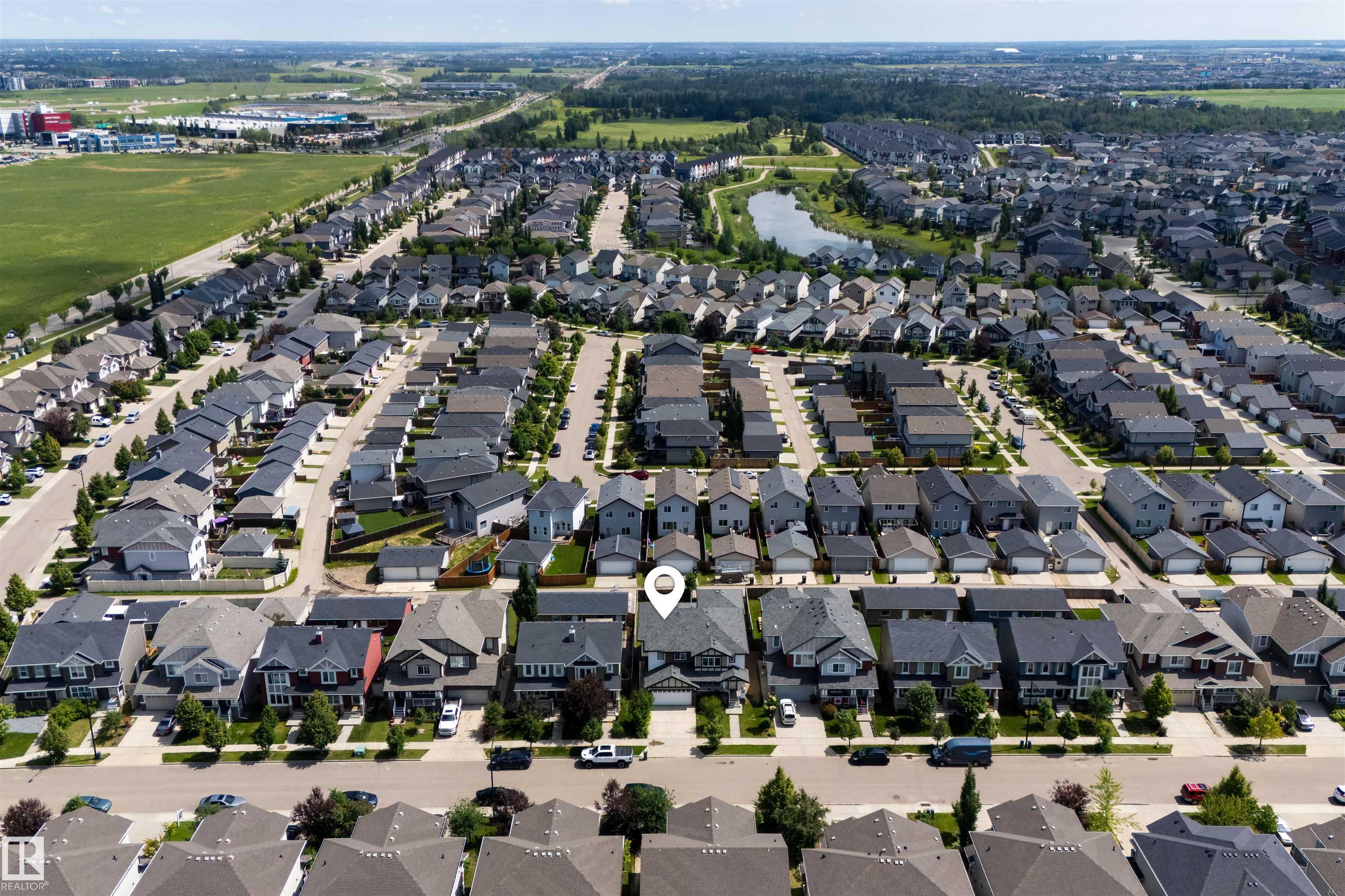 https://zimg.paragon.ice.com/ParagonImages/Property/PM/RAE/225412410/48/0/0/332ef796dd11b986d133c340c9cf0ec0/1/667d54030cb0635c6b08534ea24a8fe2/225412410-7096755d-4815-4bb4-a3f7-3c055715cad5.JPG