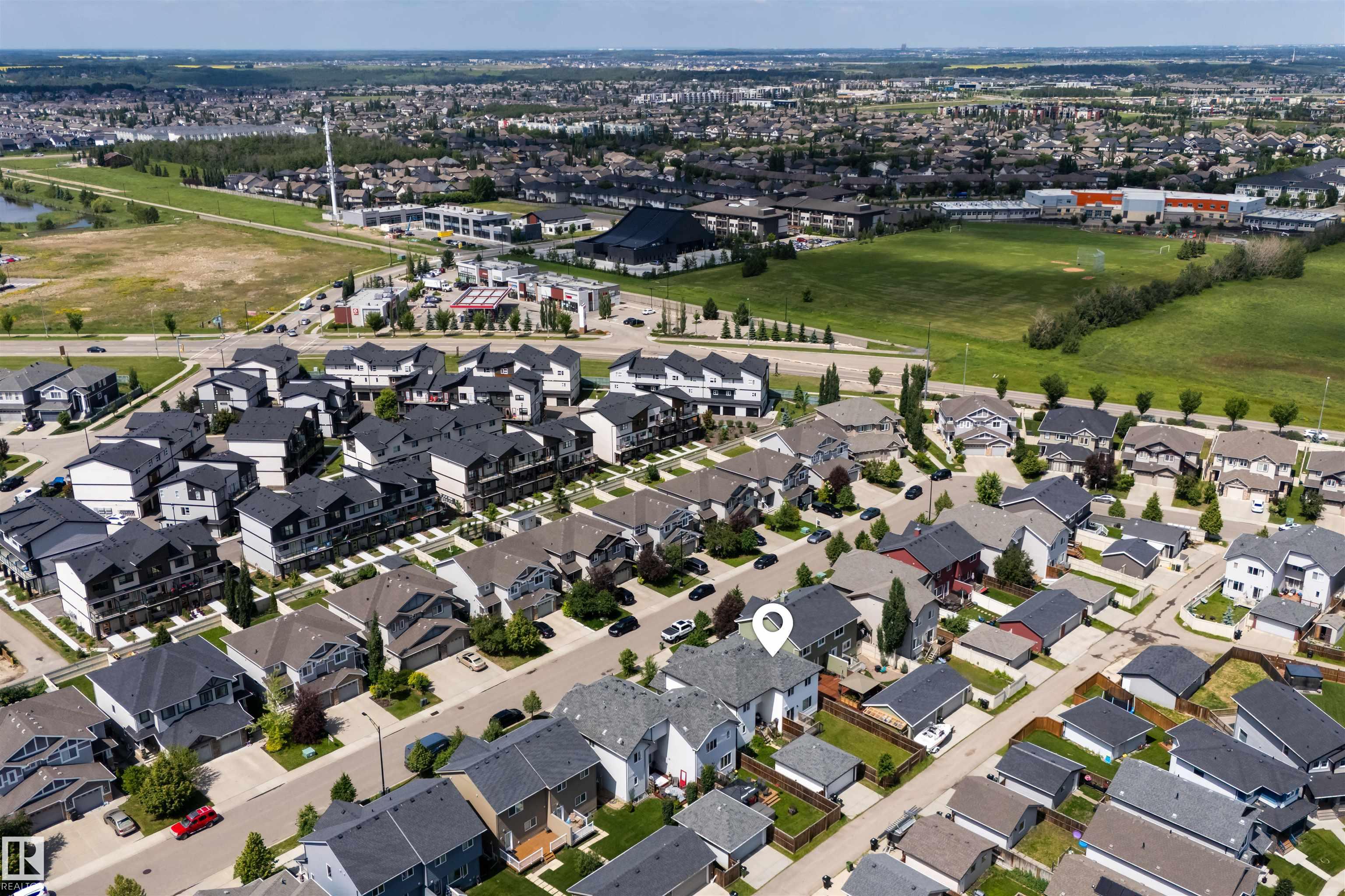 https://zimg.paragon.ice.com/ParagonImages/Property/PM/RAE/225412410/50/0/0/511247c23ad36c10f9f87542e77213b3/1/667d54030cb0635c6b08534ea24a8fe2/225412410-25d534d9-2aee-4b34-815f-6c4b20f1a6c1.JPG