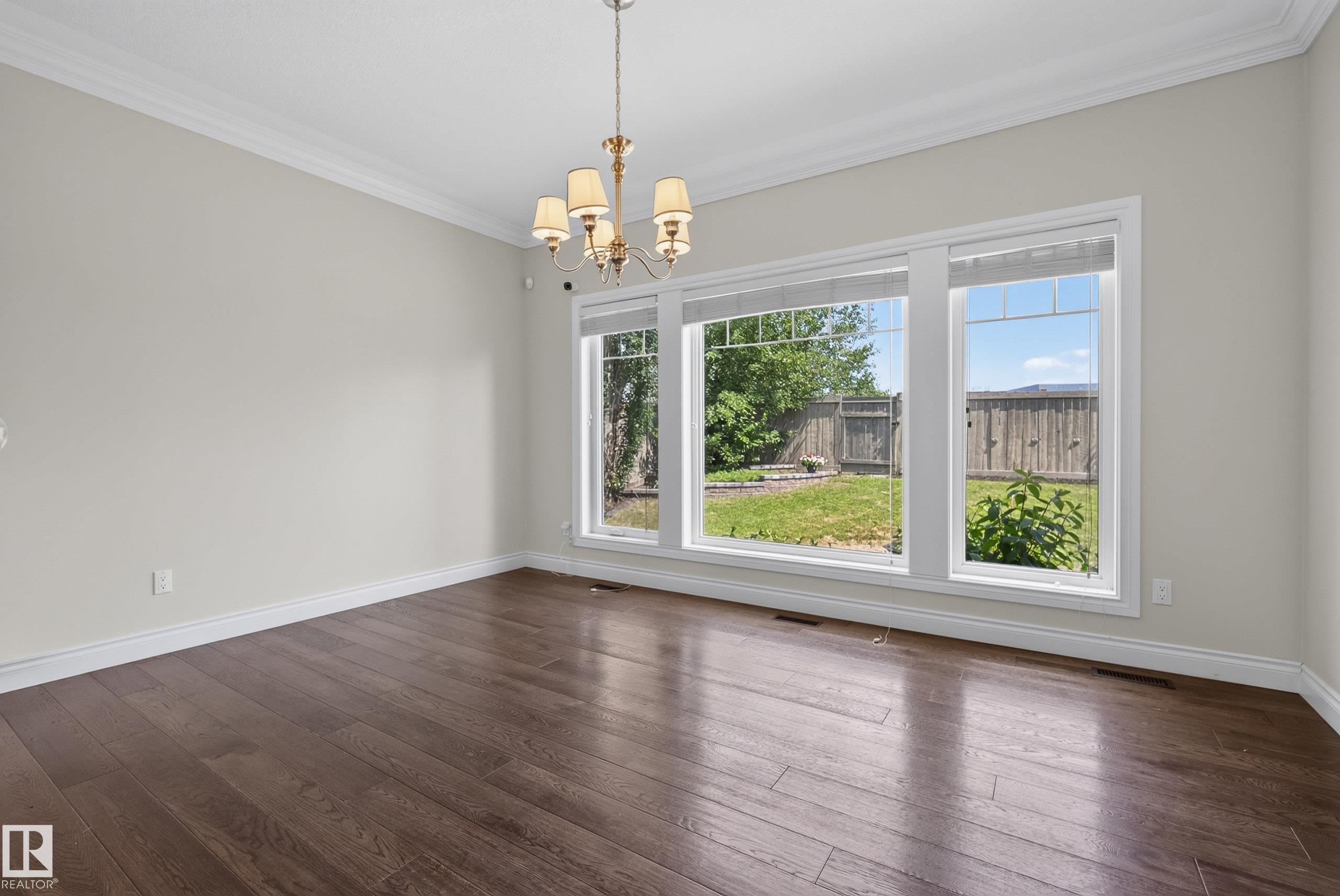 https://zimg.paragon.ice.com/ParagonImages/Property/PM/RAE/225412413/18/0/0/6851fa1e53c101f30f6ed4f1ed466a89/1/1672f03ad8bf623b7f3e371cb9b7ee72/225412413-777fc621-77ea-46d2-a917-bbc55e70fe02.JPG