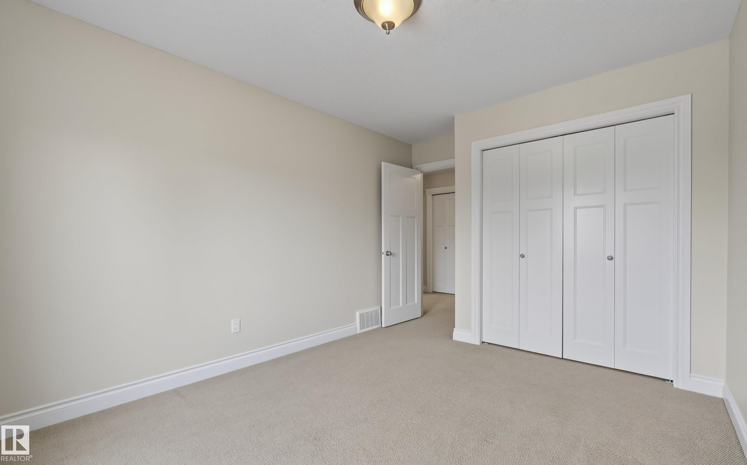 https://zimg.paragon.ice.com/ParagonImages/Property/PM/RAE/225412413/38/0/0/41cb1bf2c52ac6607f0d9e49a8baf711/1/1672f03ad8bf623b7f3e371cb9b7ee72/225412413-24db222e-1394-4601-a728-f207df94db76.JPG