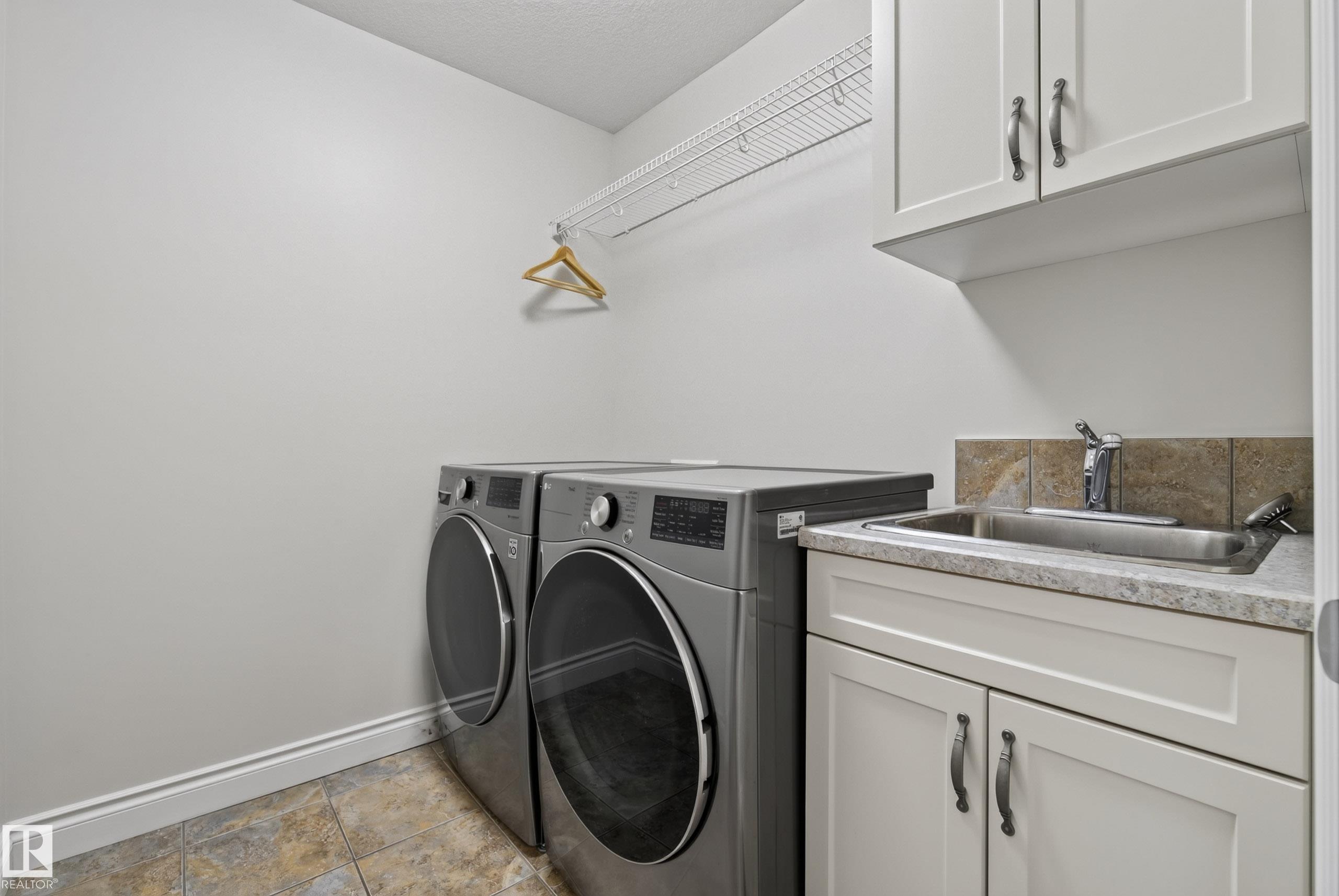 https://zimg.paragon.ice.com/ParagonImages/Property/PM/RAE/225412413/40/0/0/e084b49c5cf2c3936f1a7f8143162388/1/1672f03ad8bf623b7f3e371cb9b7ee72/225412413-6a36203f-1e57-4d08-91da-f9b433f7a340.JPG