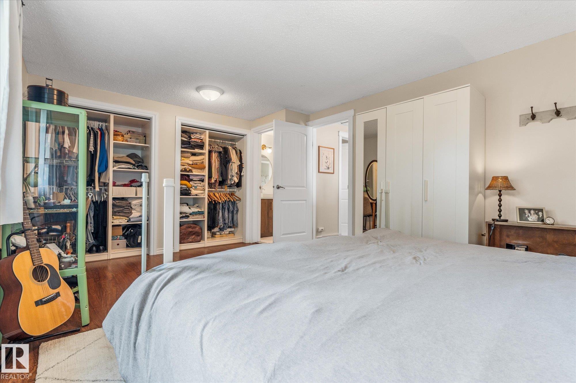 Photo 19 at 4718 35 Avenue NW, Minchau, Edmonton
