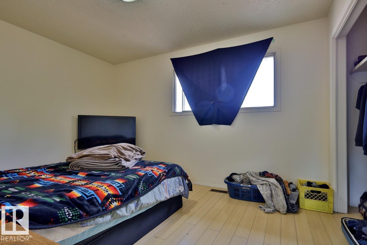 Photo 14 at 8704 8708 117 Avenue NW, Parkdale, Edmonton