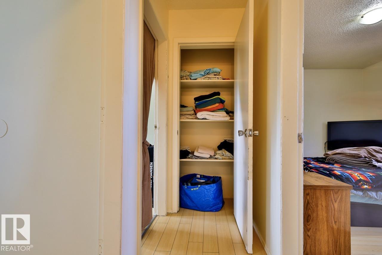 Photo 18 at 8704 8708 117 Avenue NW, Parkdale, Edmonton