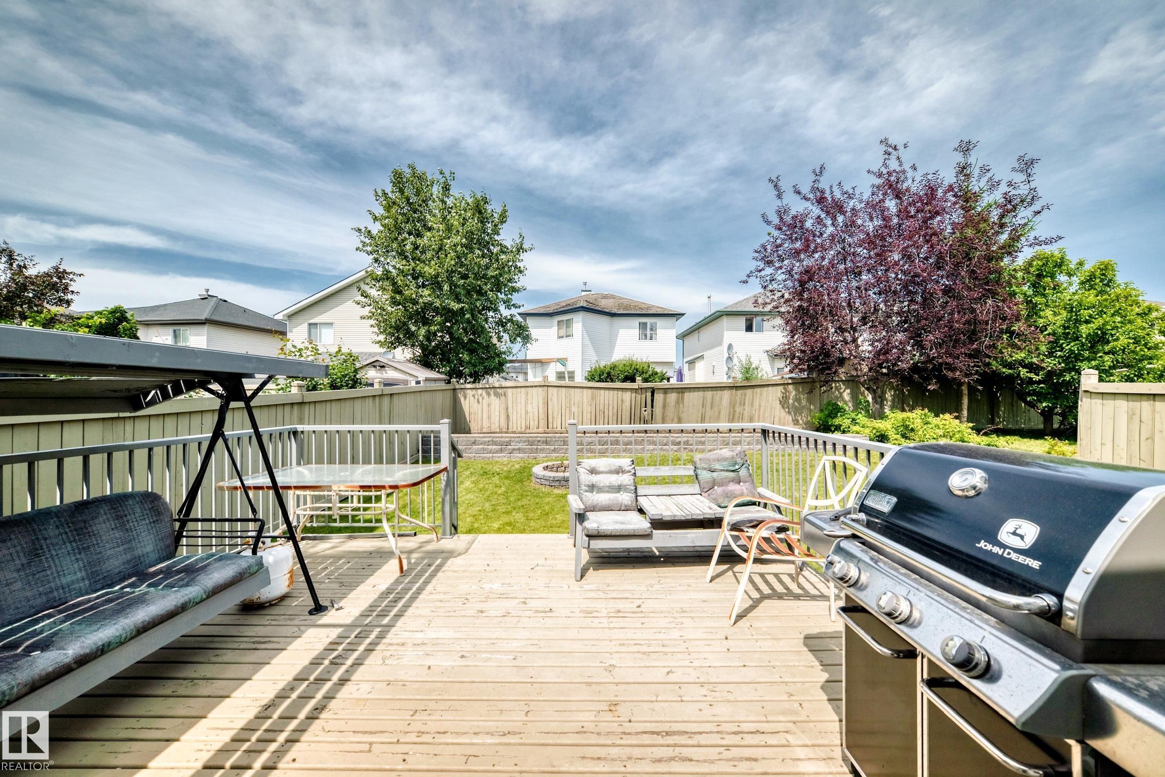 Picture for 3226 30 AV NW