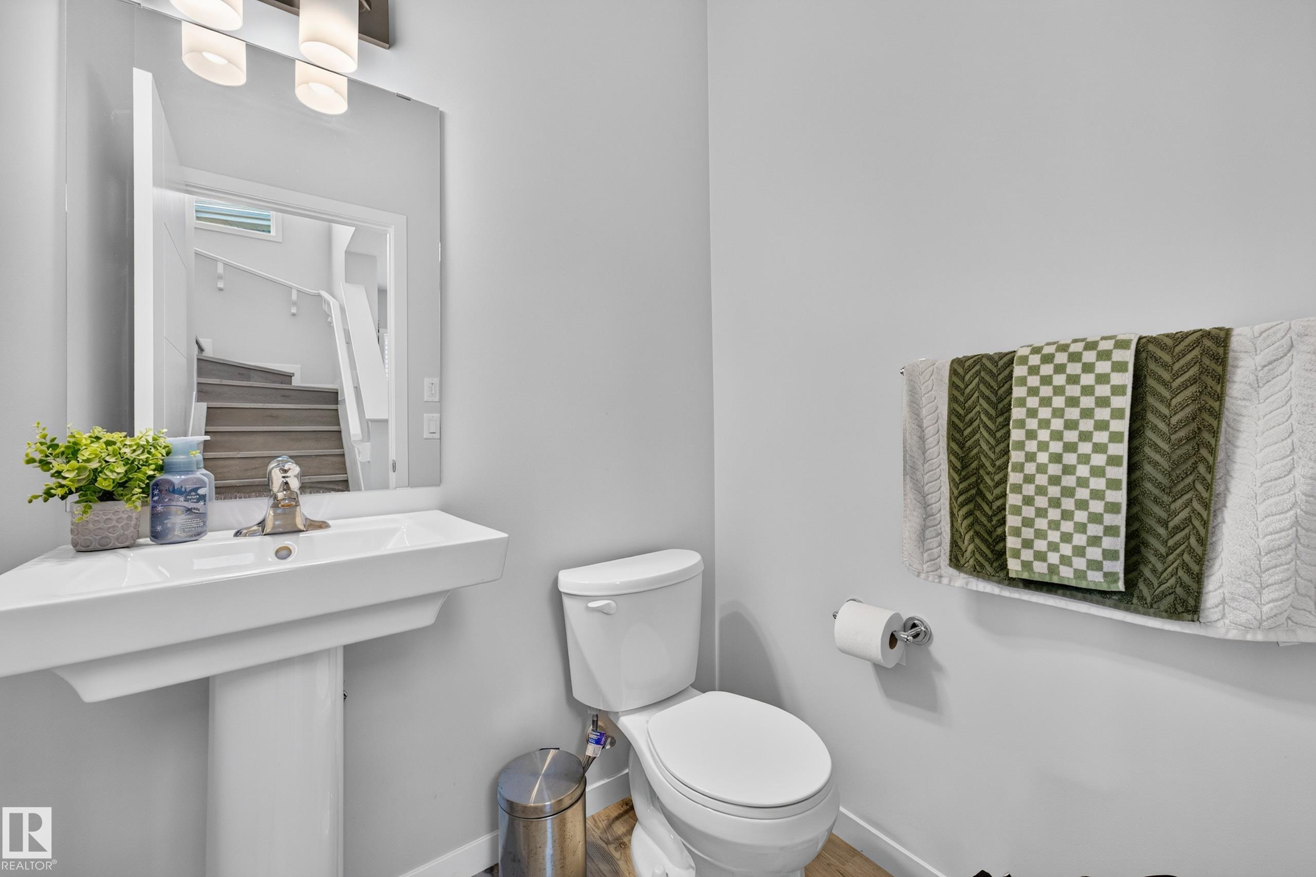 https://zimg.paragon.ice.com/ParagonImages/Property/PM/RAE/225412467/23/0/0/38c0bfb26bd693d766e6be0cff1b85b4/1/98aaeaf61cd3eb0a4cfd8b8259cd8bd2/225412467-12143899-2A31-4E86-B0CE-09793A682289.JPG