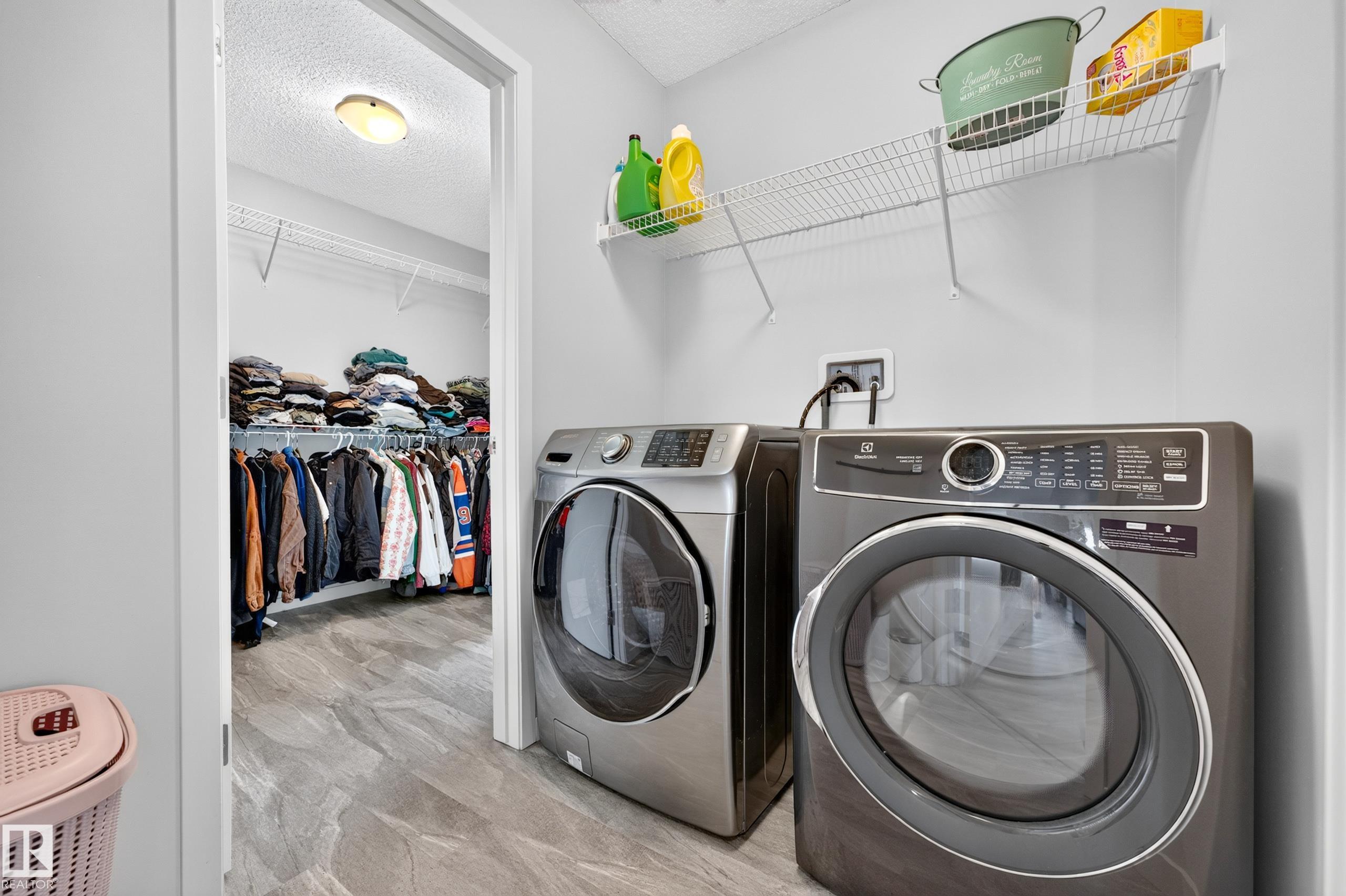 https://zimg.paragon.ice.com/ParagonImages/Property/PM/RAE/225412467/34/0/0/688c686b486fd466ba8f39cc53c67457/1/98aaeaf61cd3eb0a4cfd8b8259cd8bd2/225412467-DB5BAFF5-8D59-4725-BD89-326B84220F28.JPG