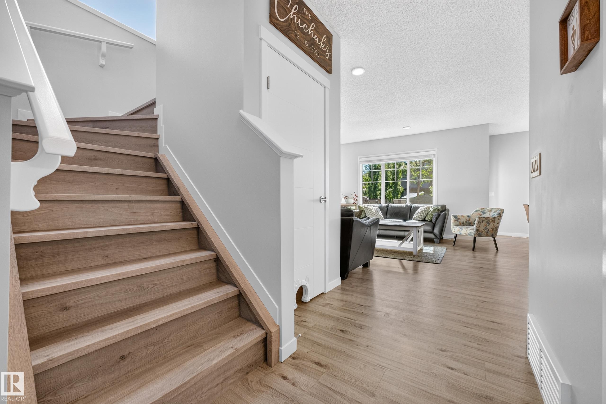 https://zimg.paragon.ice.com/ParagonImages/Property/PM/RAE/225412467/6/0/0/a2911a5a538e0a795343a6cccad75226/1/98aaeaf61cd3eb0a4cfd8b8259cd8bd2/225412467-75BDCBE5-971D-46C2-B17A-FA310F20AAF2.JPG