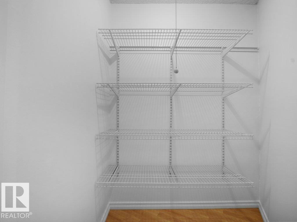 Picture for #912 13910 STONY PLAIN RD NW NW