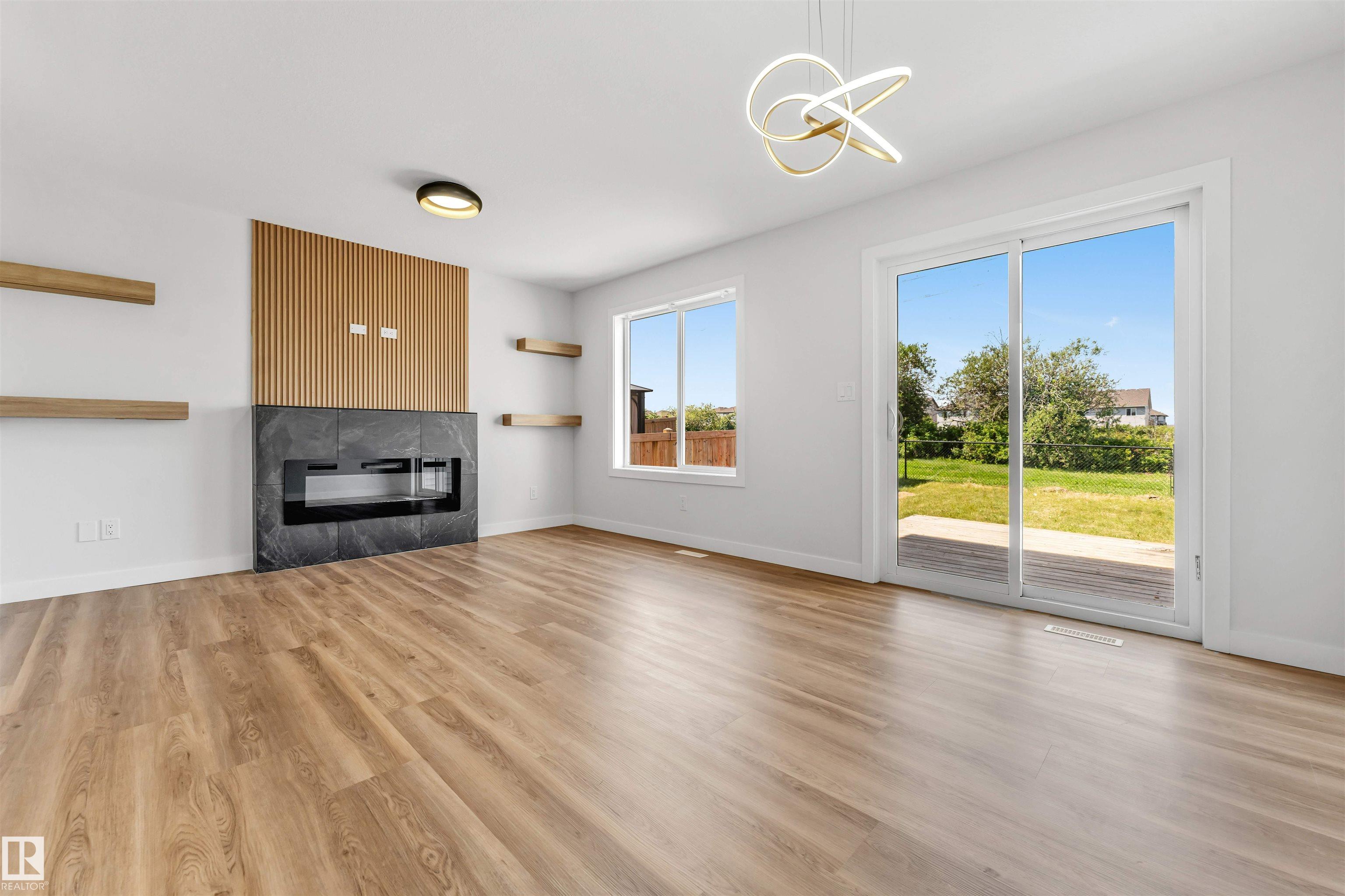 https://zimg.paragon.ice.com/ParagonImages/Property/PM/RAE/225412524/16/0/0/80375fe9863eaa69010c5763c459edf8/1/f15a23428426346837aa325e7fa605fa/225412524-8b2c7054-2e86-447f-aff9-f4b0a280514e.JPG