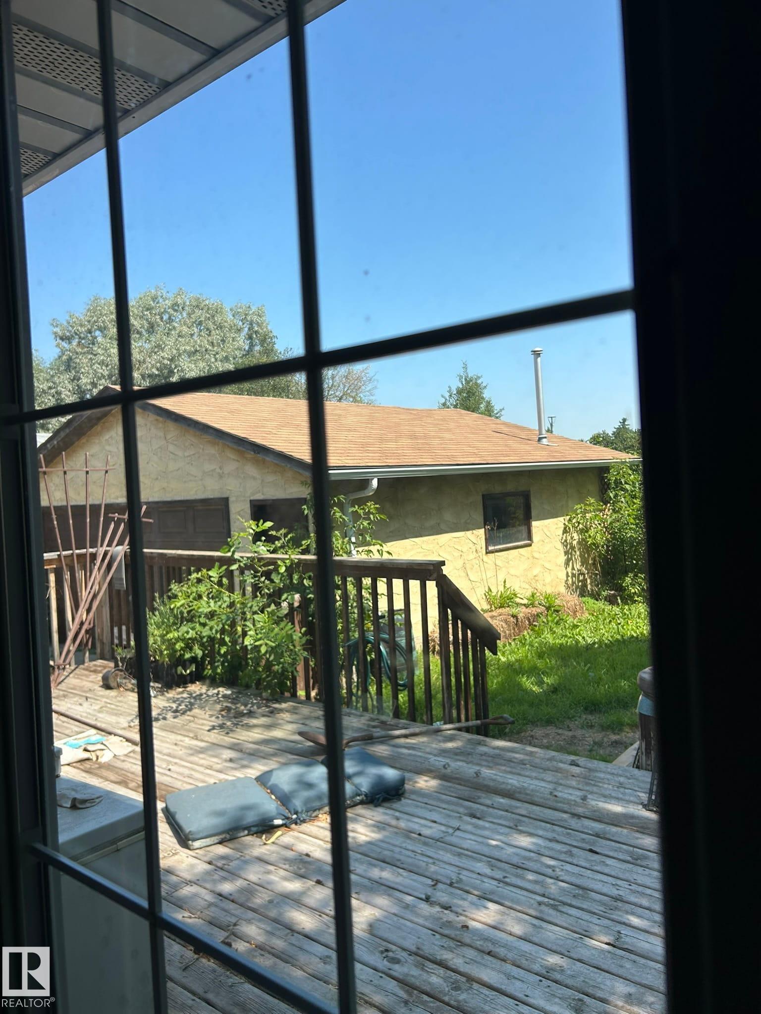 Photo 17 at 16411 106 Street NW, Lorelei, Edmonton