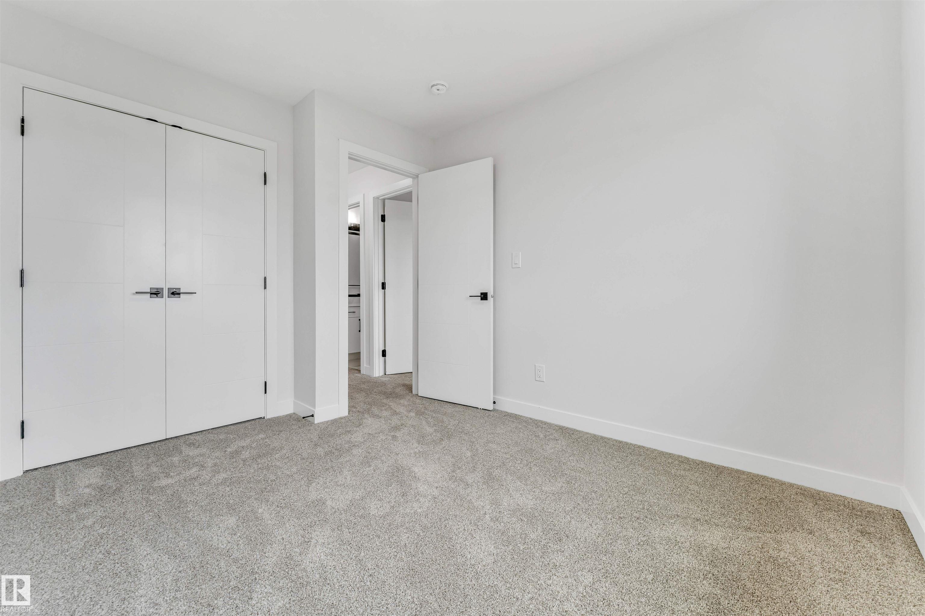 https://zimg.paragon.ice.com/ParagonImages/Property/PM/RAE/225412526/26/0/0/0f8f4d80ce31f71b6d16f9537d329cbc/1/deea63b99b07f3402c6fc92cc57e801d/225412526-38537399-0ed5-4b81-b485-d8b473700cc0.JPG