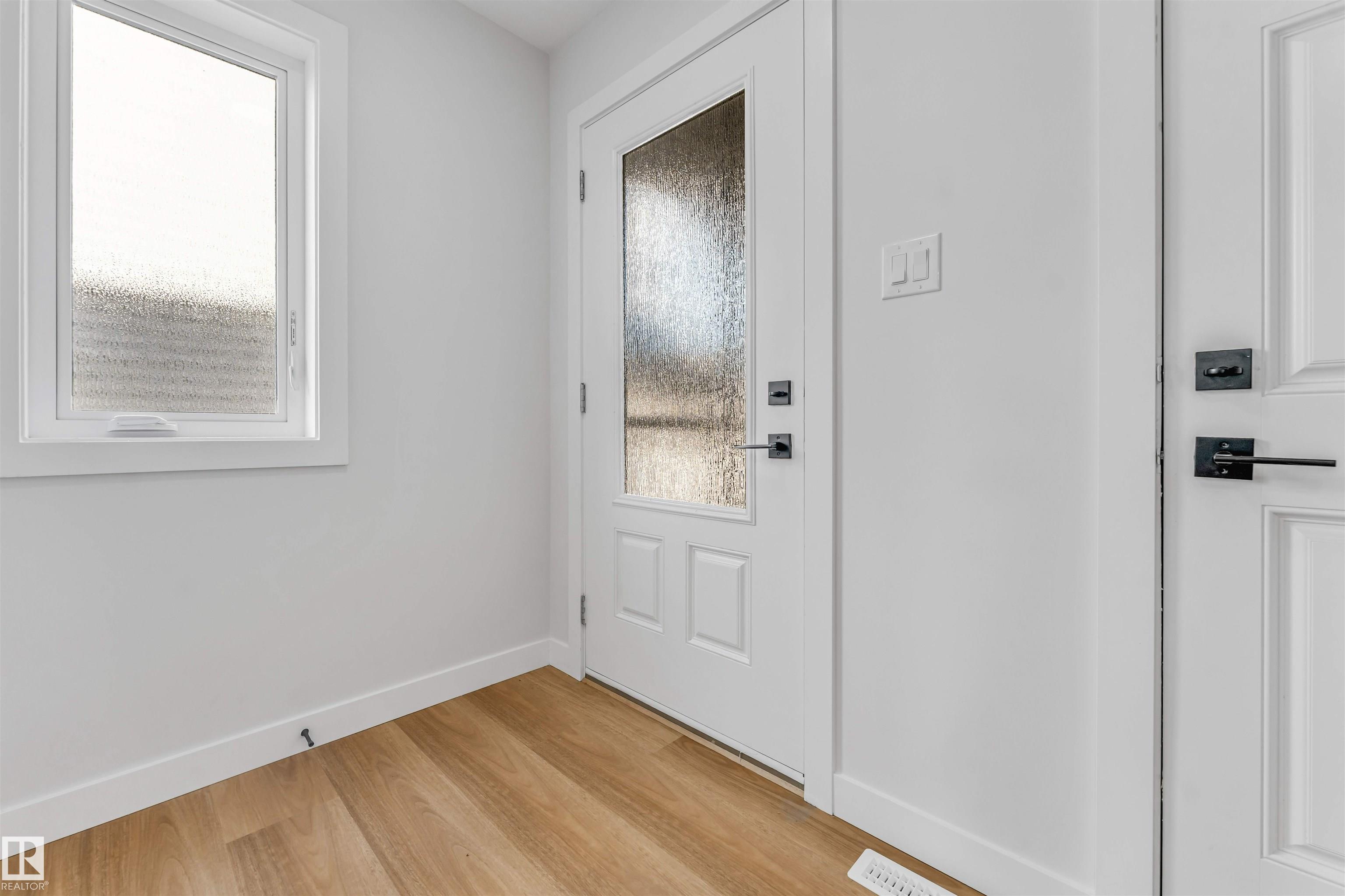 https://zimg.paragon.ice.com/ParagonImages/Property/PM/RAE/225412526/9/0/0/adad6552b76997159eec0527310a8bb8/1/deea63b99b07f3402c6fc92cc57e801d/225412526-62de4626-501f-4c30-99f2-ac01d289614b.JPG