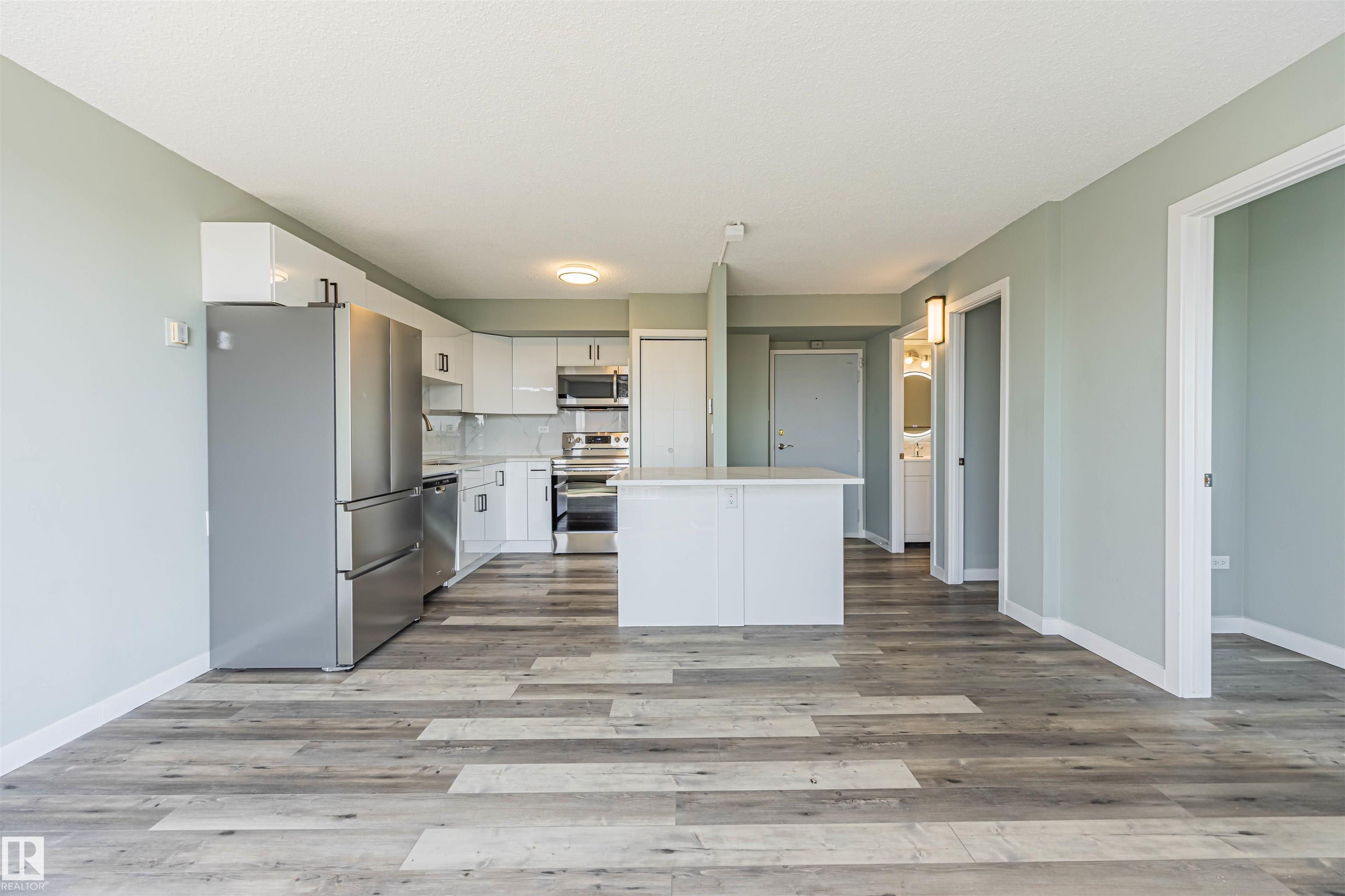 Photo 15 at 1705 - 10150 117 Street NW, Wîhkwêntôwin, Edmonton