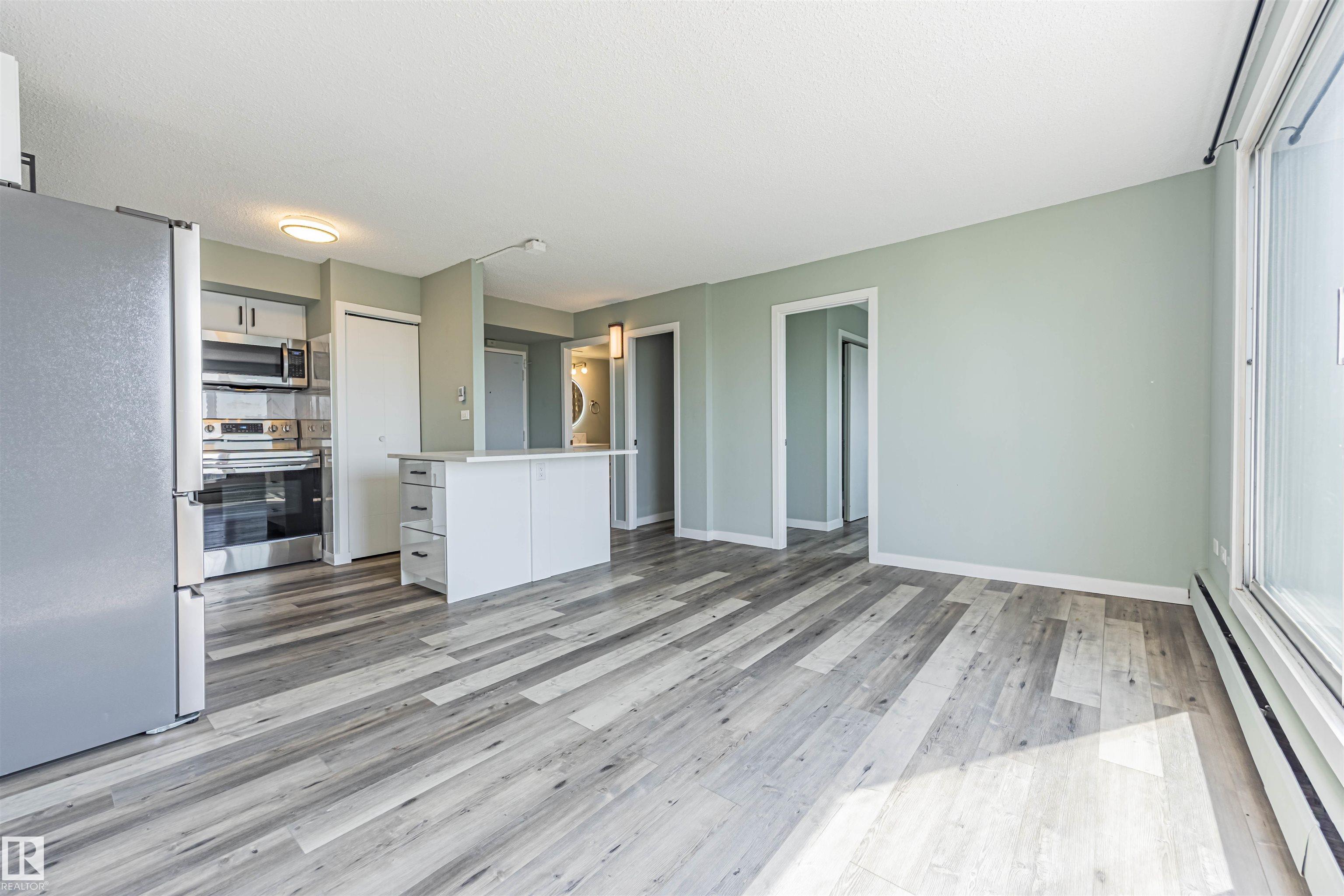 Photo 18 at 1705 - 10150 117 Street NW, Wîhkwêntôwin, Edmonton