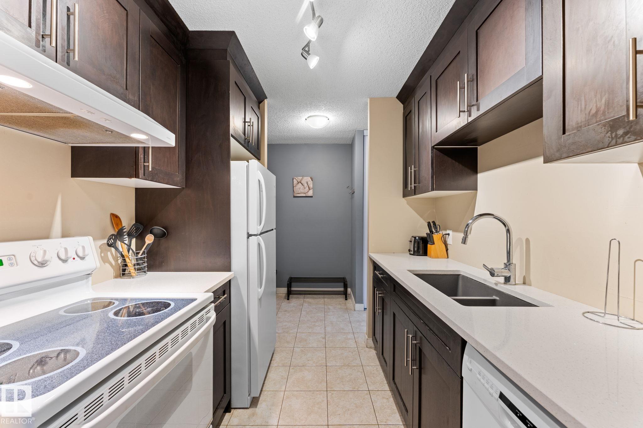 Photo 6 at 503 - 10175 114 Street NW, Wîhkwêntôwin, Edmonton