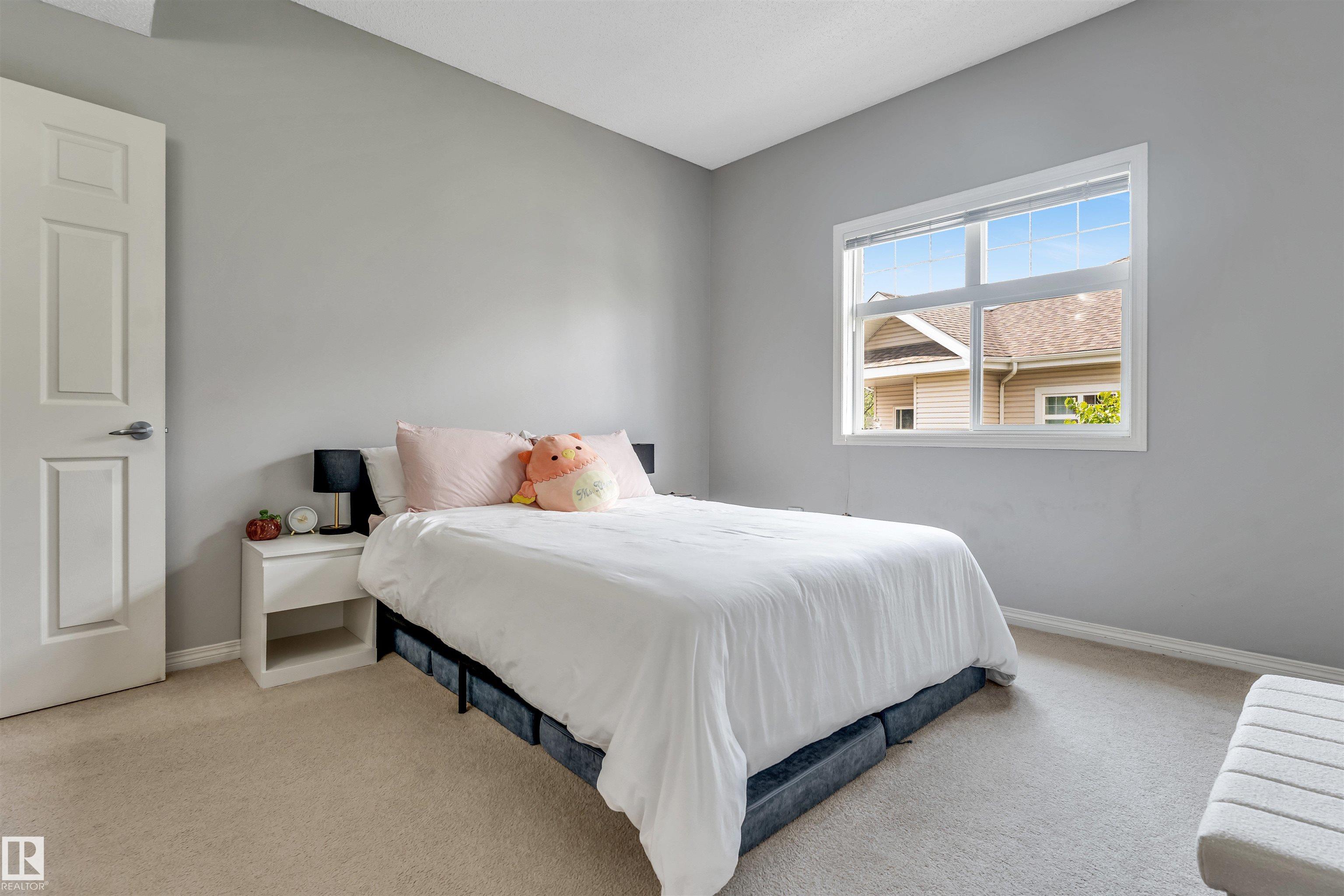 Photo 12 at 102 - 3040 Spence Wynd SW, Summerside, Edmonton