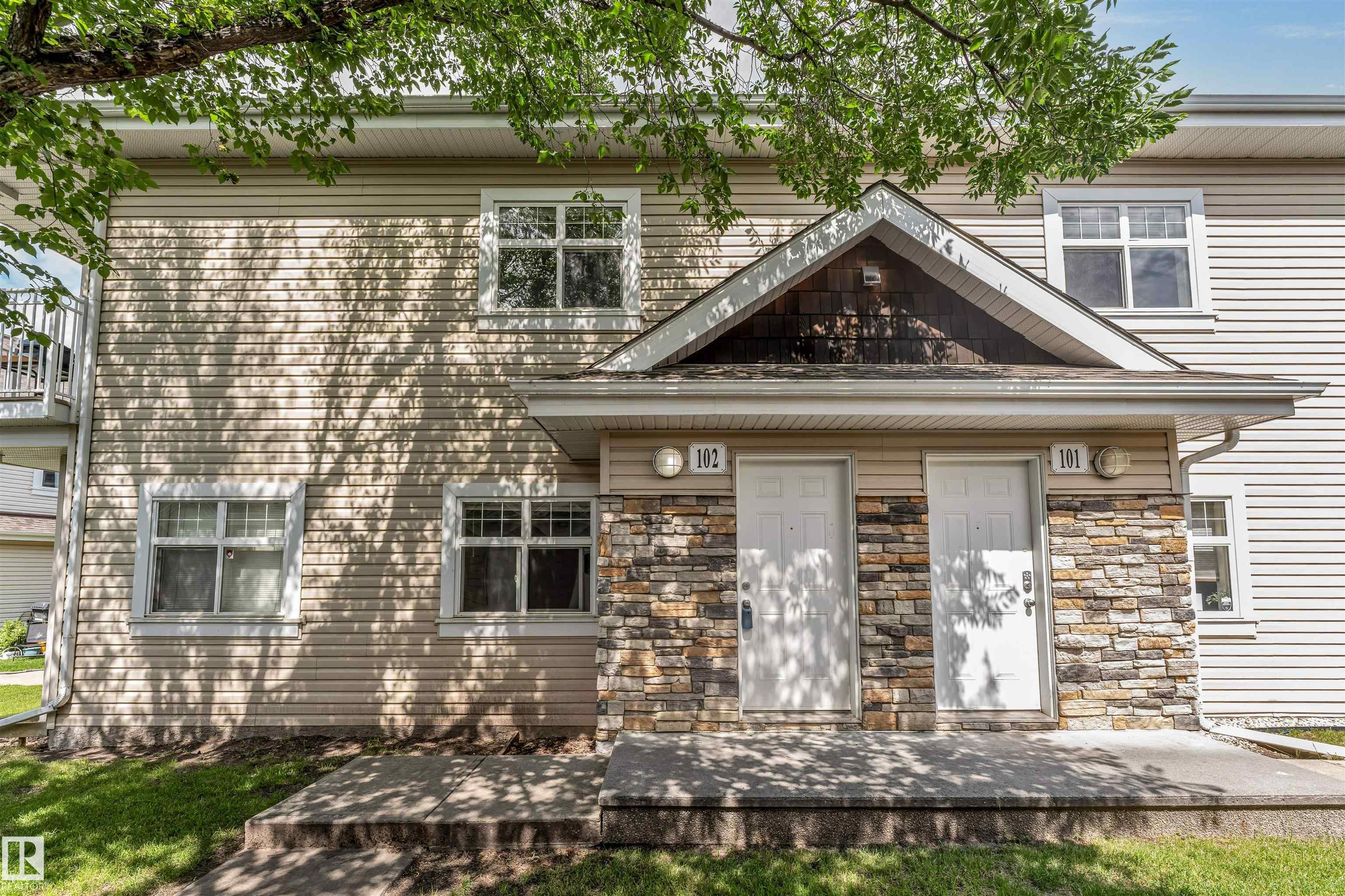Photo 3 at 102 - 3040 Spence Wynd SW, Summerside, Edmonton