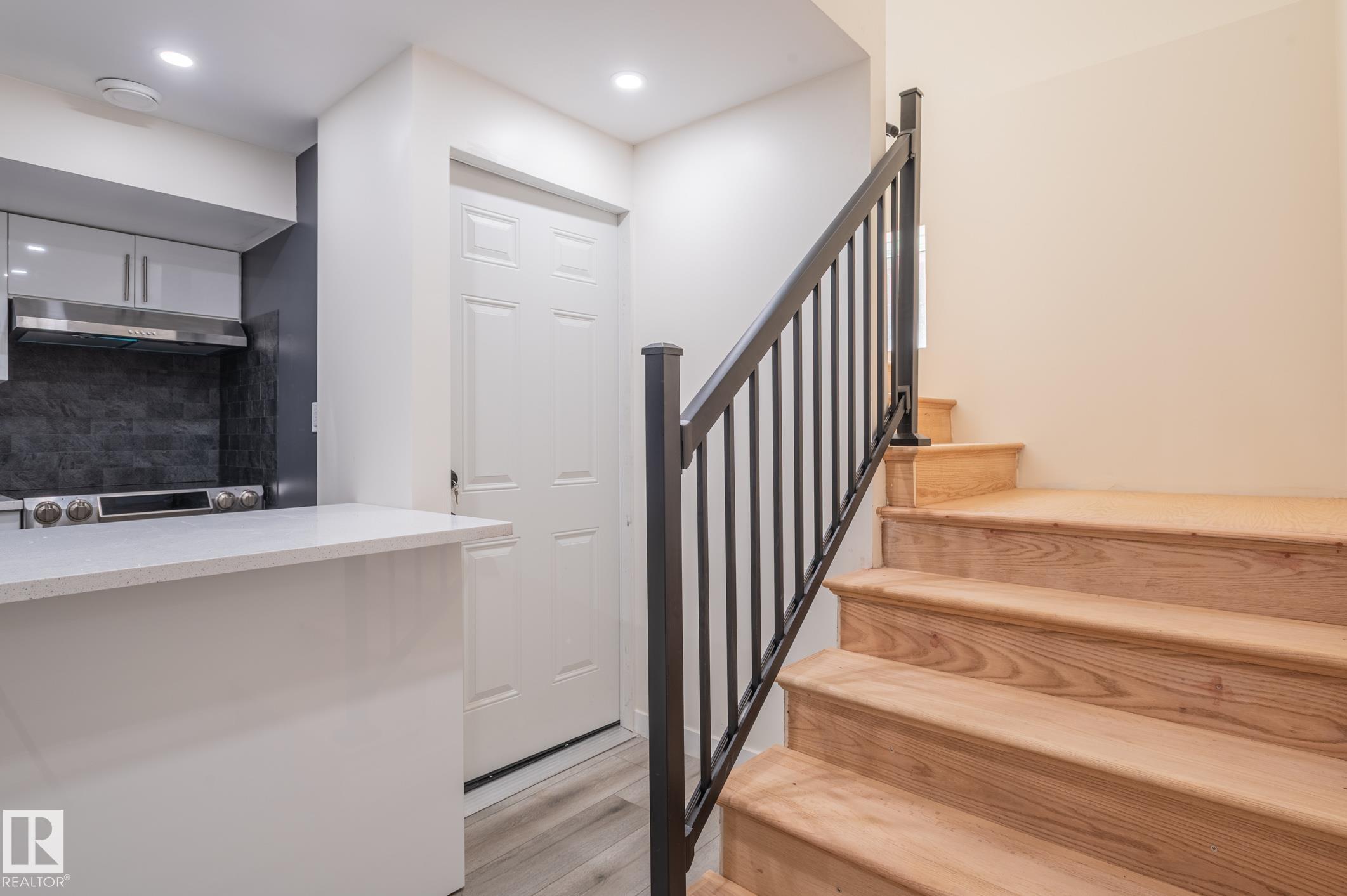 Photo 43 at 11916 71 Street NW, Montrose, Edmonton