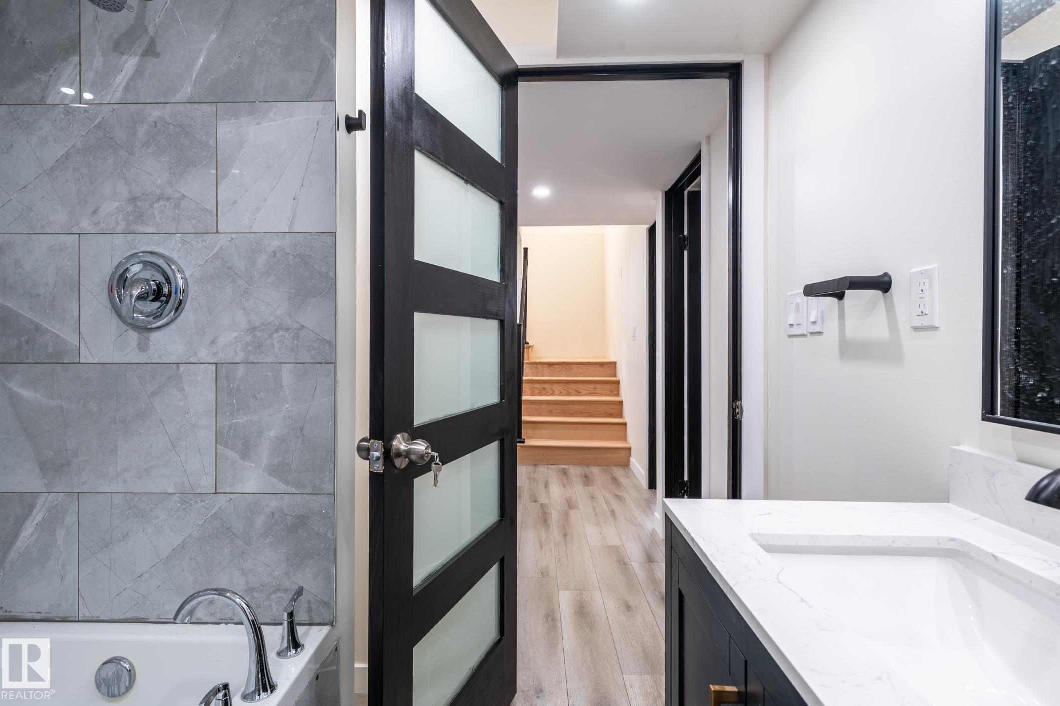 Photo 53 at 11916 71 Street NW, Montrose, Edmonton