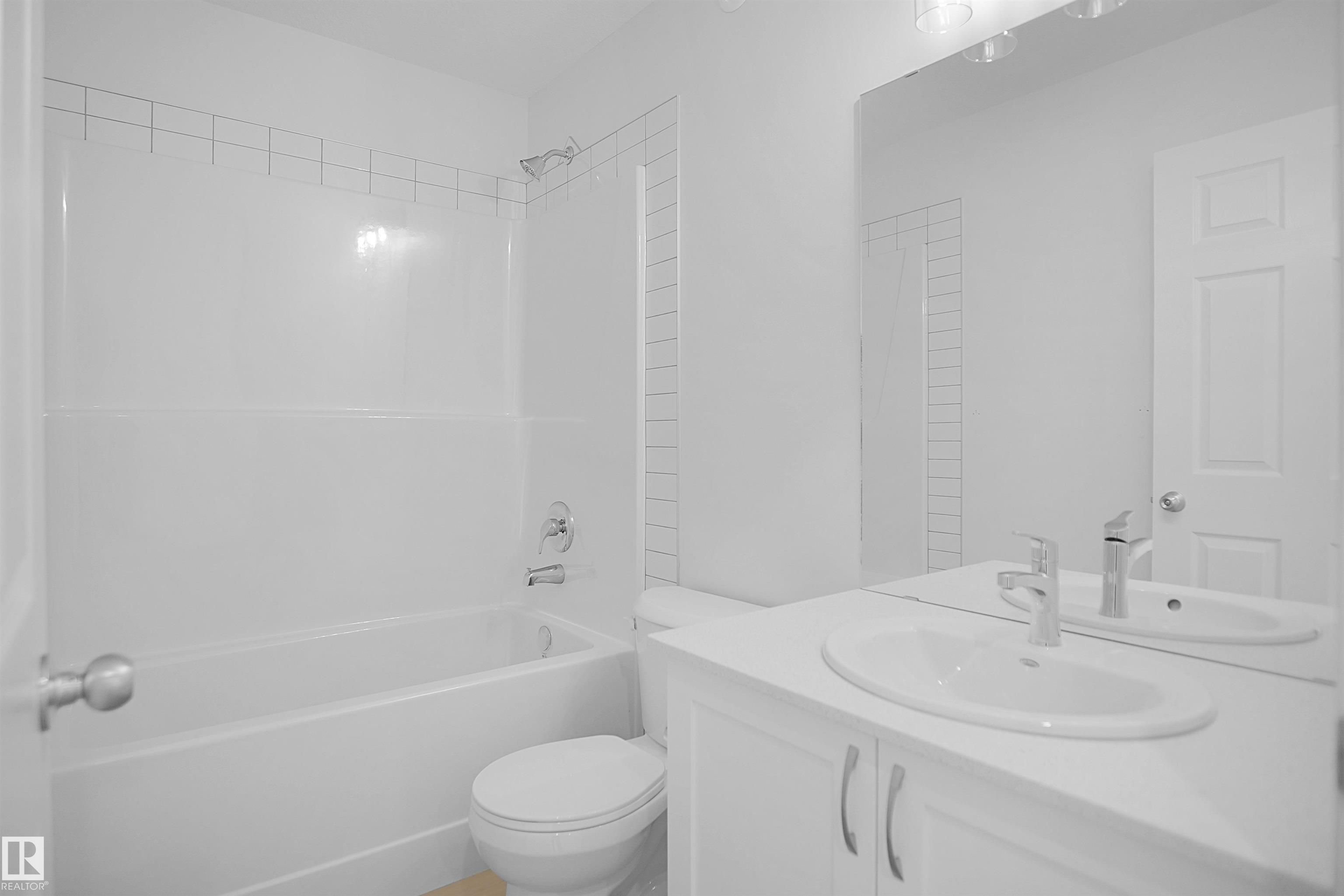 https://zimg.paragon.ice.com/ParagonImages/Property/PM/RAE/225412553/32/0/0/c3cdcd3a1128e68b382b0a64b3a1297b/1/f471967443f73ee1fb3ba6b5b9fdf460/225412553-A778411A-1AF3-43C1-8C24-F4015A8F4B15.JPG