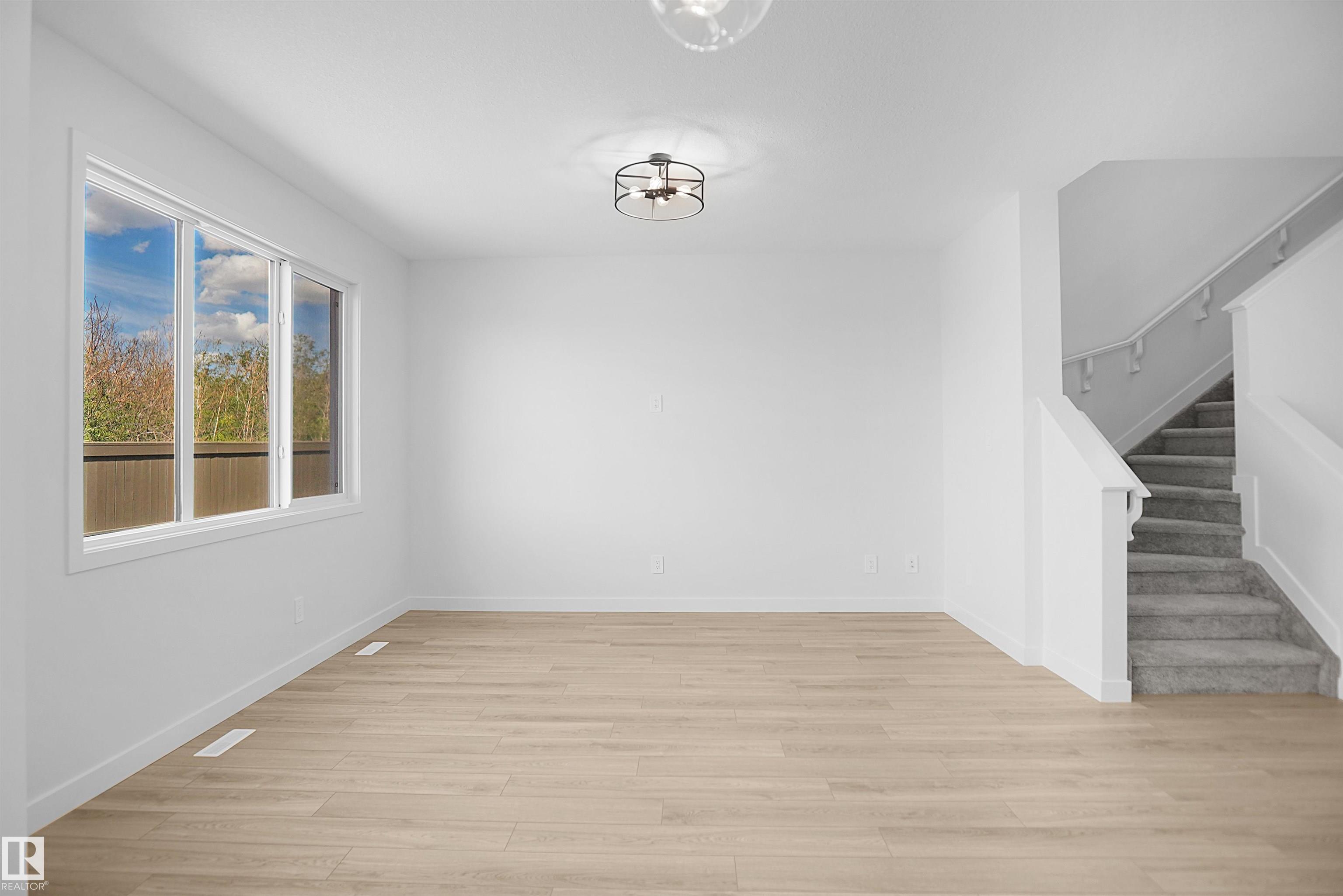 https://zimg.paragon.ice.com/ParagonImages/Property/PM/RAE/225412553/5/0/0/a5e5a94fd678efacacb578772bb1da65/1/f471967443f73ee1fb3ba6b5b9fdf460/225412553-13AF0D33-EF67-45C6-B187-C713F4546AF8.JPG