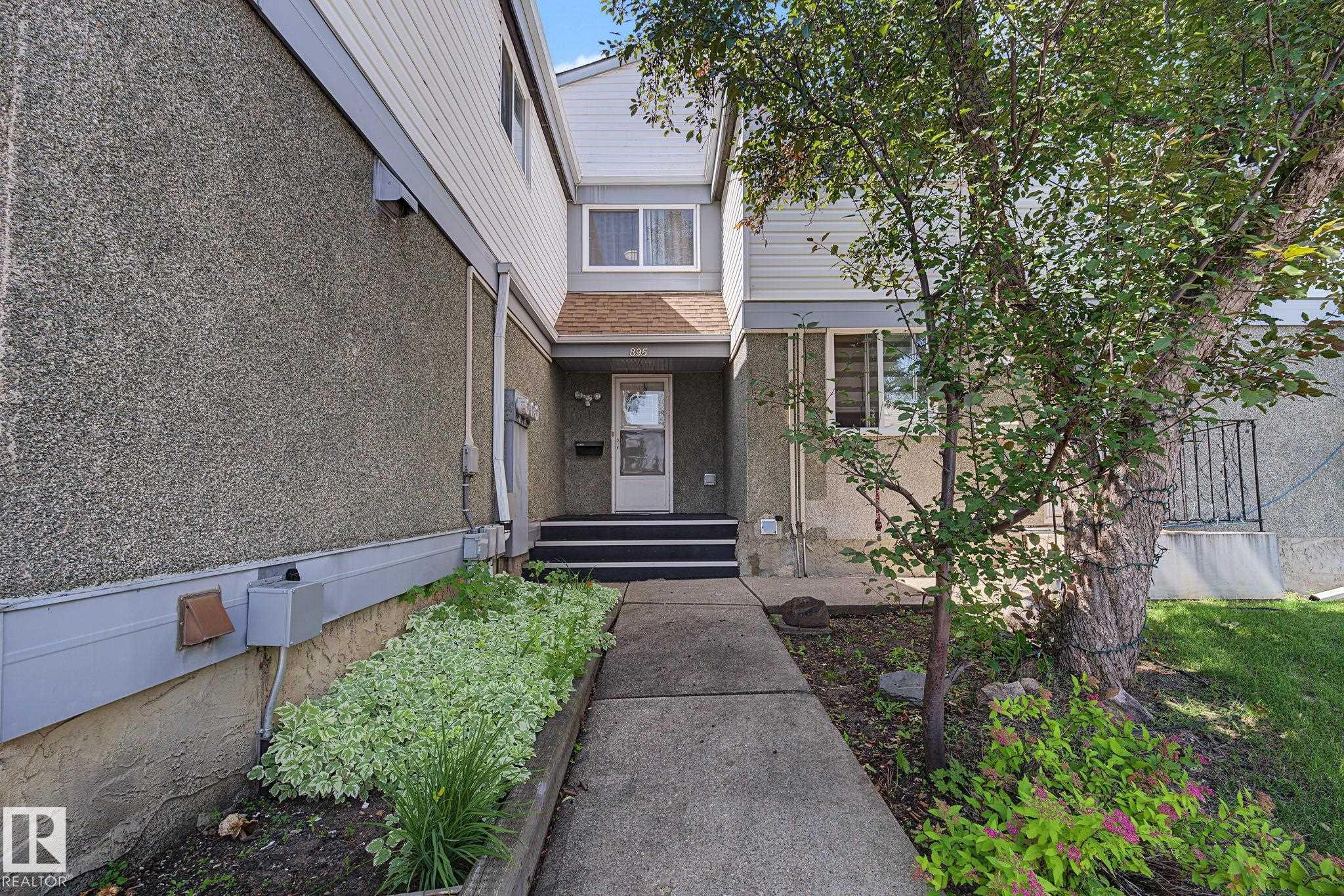 Picture for 895 ERIN PL NW