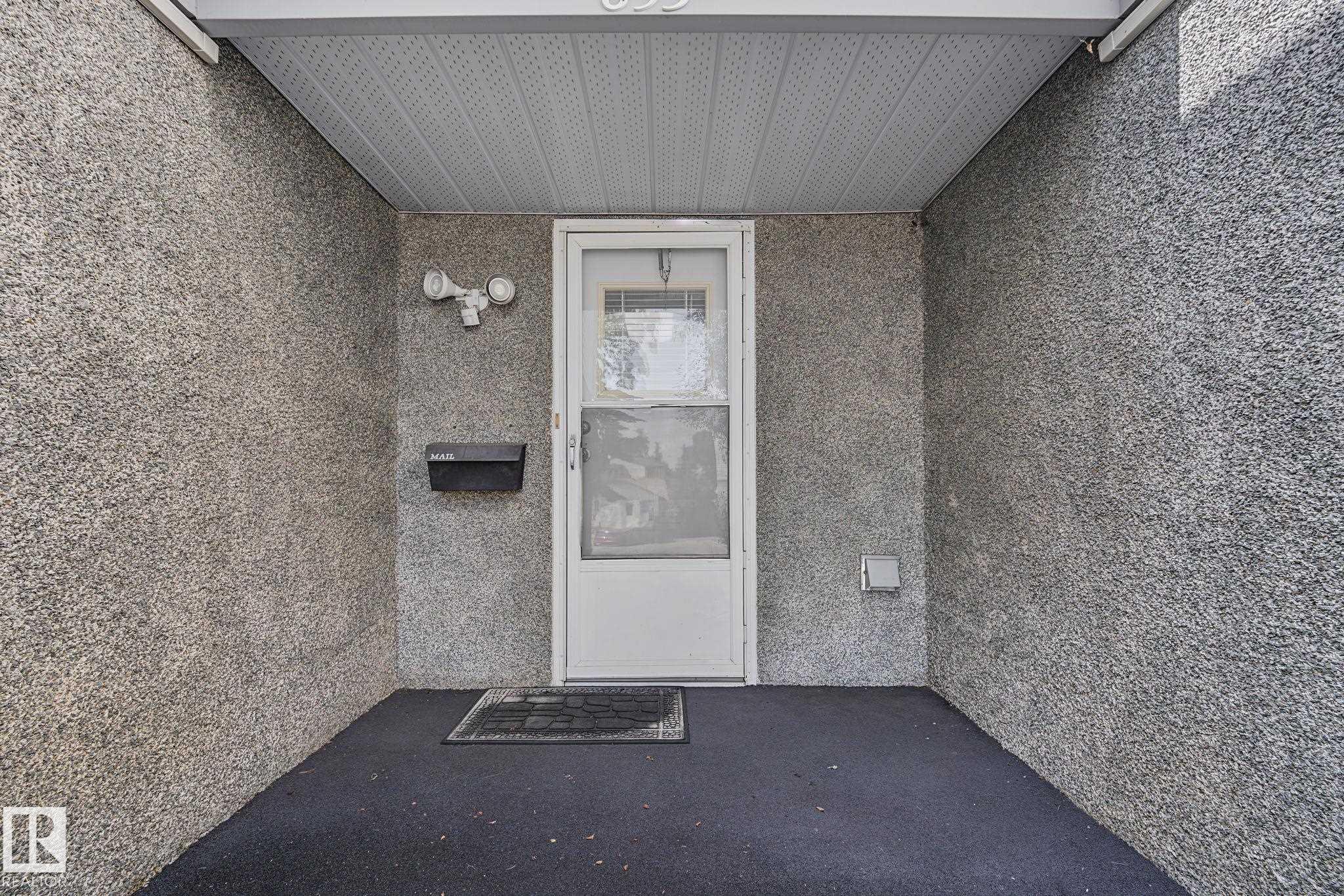 Picture for 895 ERIN PL NW