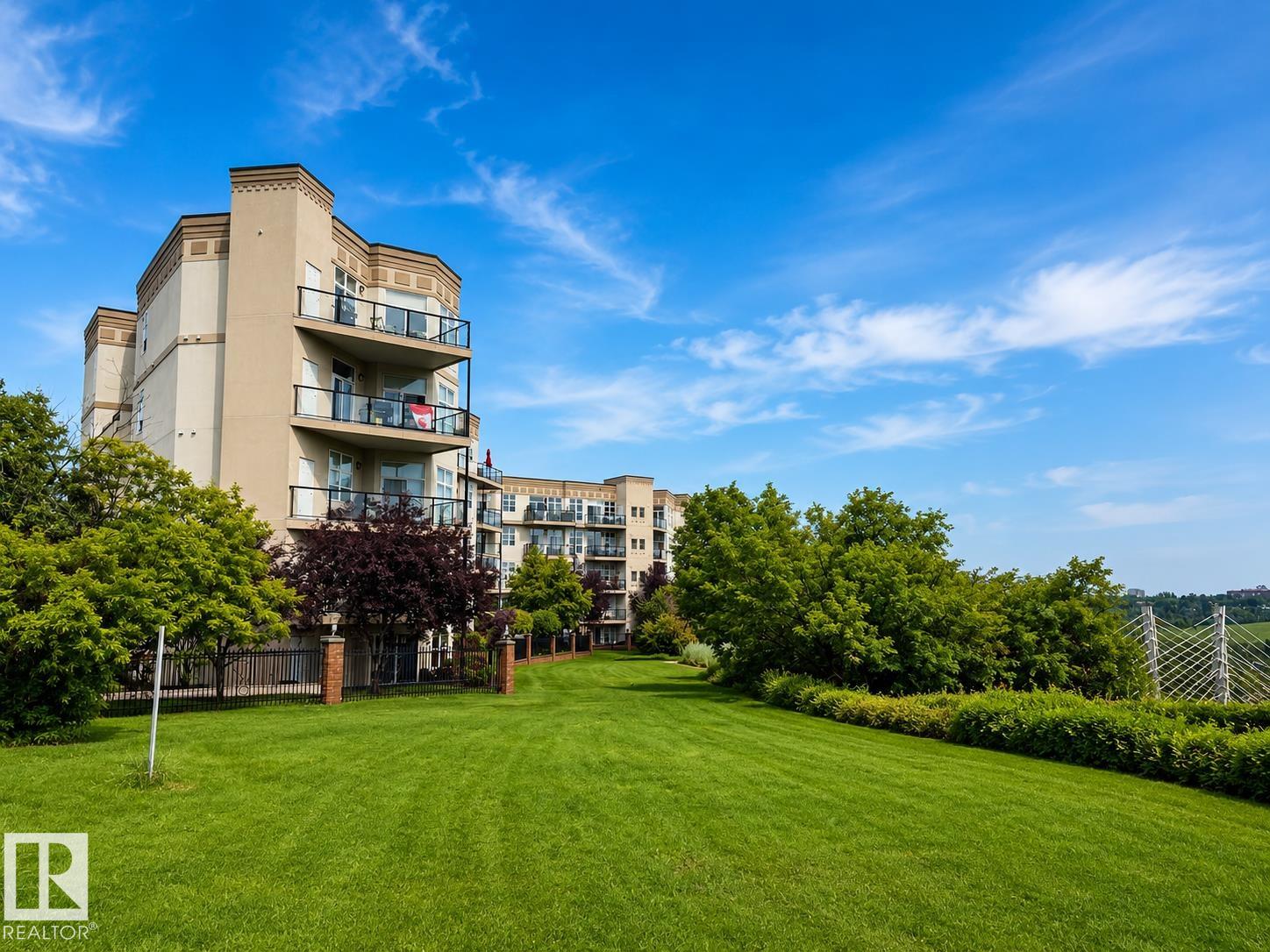 https://zimg.paragon.ice.com/ParagonImages/Property/PM/RAE/225412570/10/0/0/9b54554147b17b8323a046bab7753f7e/1/ef4bcc312b83c5b7c558812294a0dc9f/225412570-3444801c-5bc3-4758-bf0c-2abb9150b899.JPG