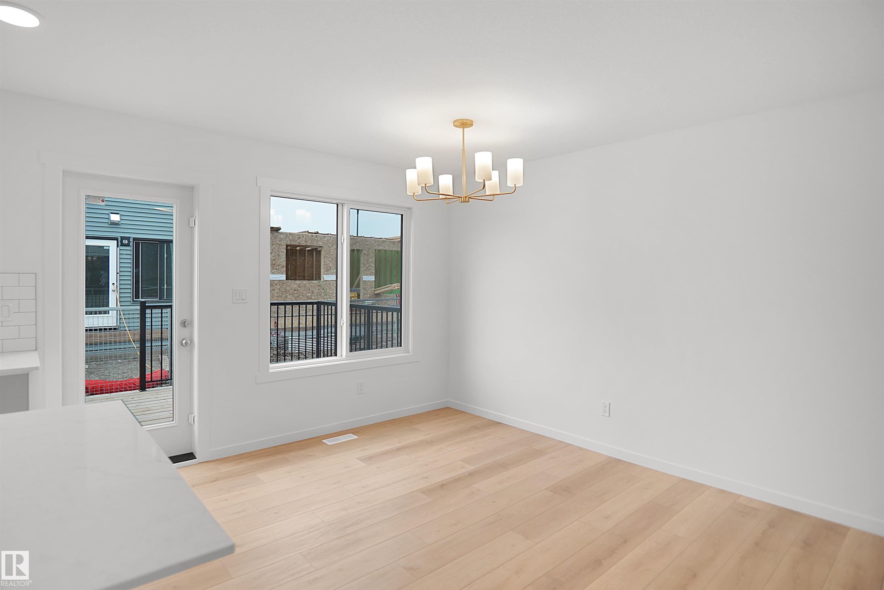 https://zimg.paragon.ice.com/ParagonImages/Property/PM/RAE/225412589/14/0/0/2856729683692f860c5894dab76a2e5a/1/5d698e6d3c821ab5a0ec27dce92f5922/225412589-603e18a0-0a53-4c45-87c4-33098158eb4d.JPG