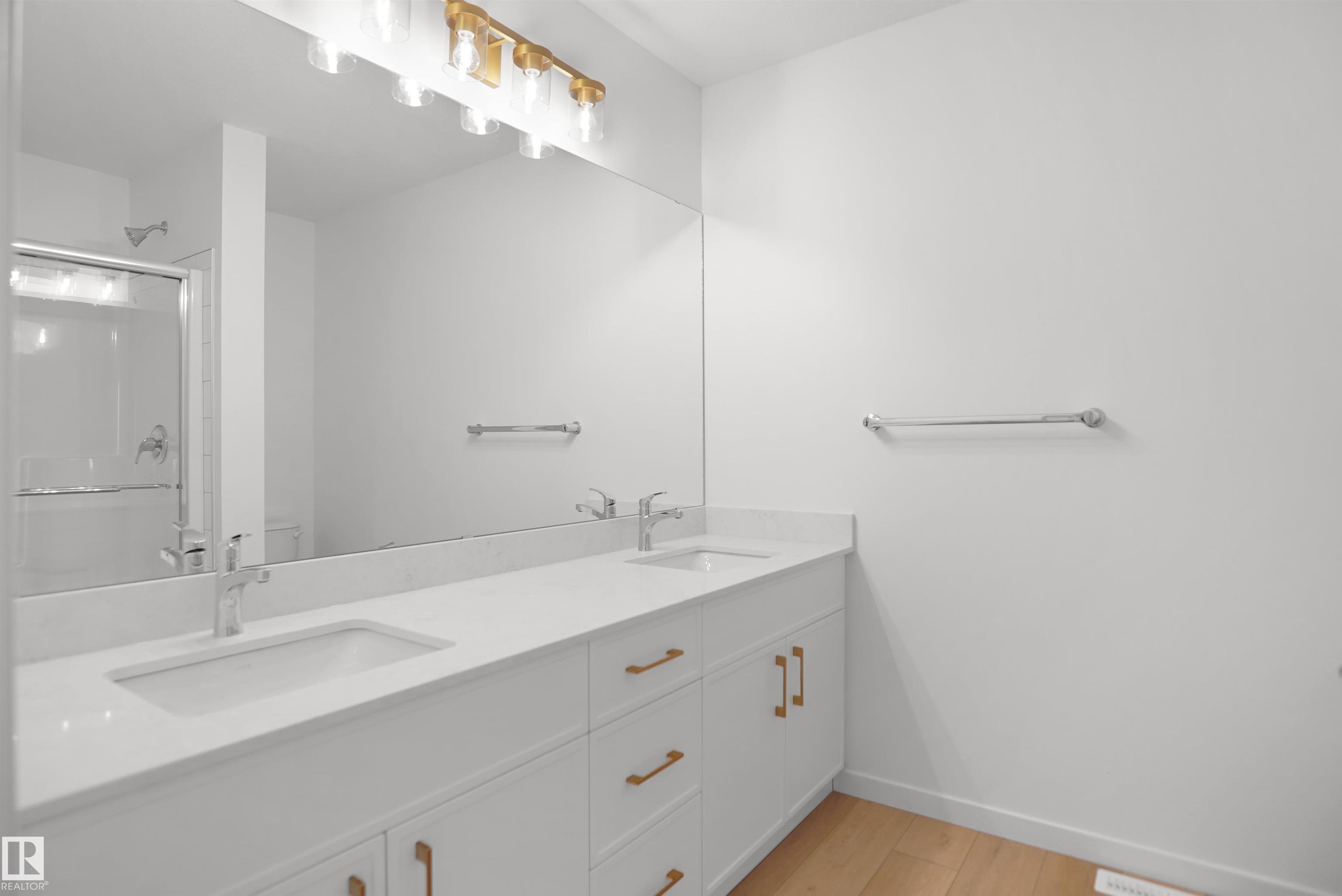 https://zimg.paragon.ice.com/ParagonImages/Property/PM/RAE/225412589/18/0/0/fda1225ed0d7ec830e7480d587f68962/1/5d698e6d3c821ab5a0ec27dce92f5922/225412589-522a1fc1-5492-44c6-9ba0-621a0561d16a.JPG