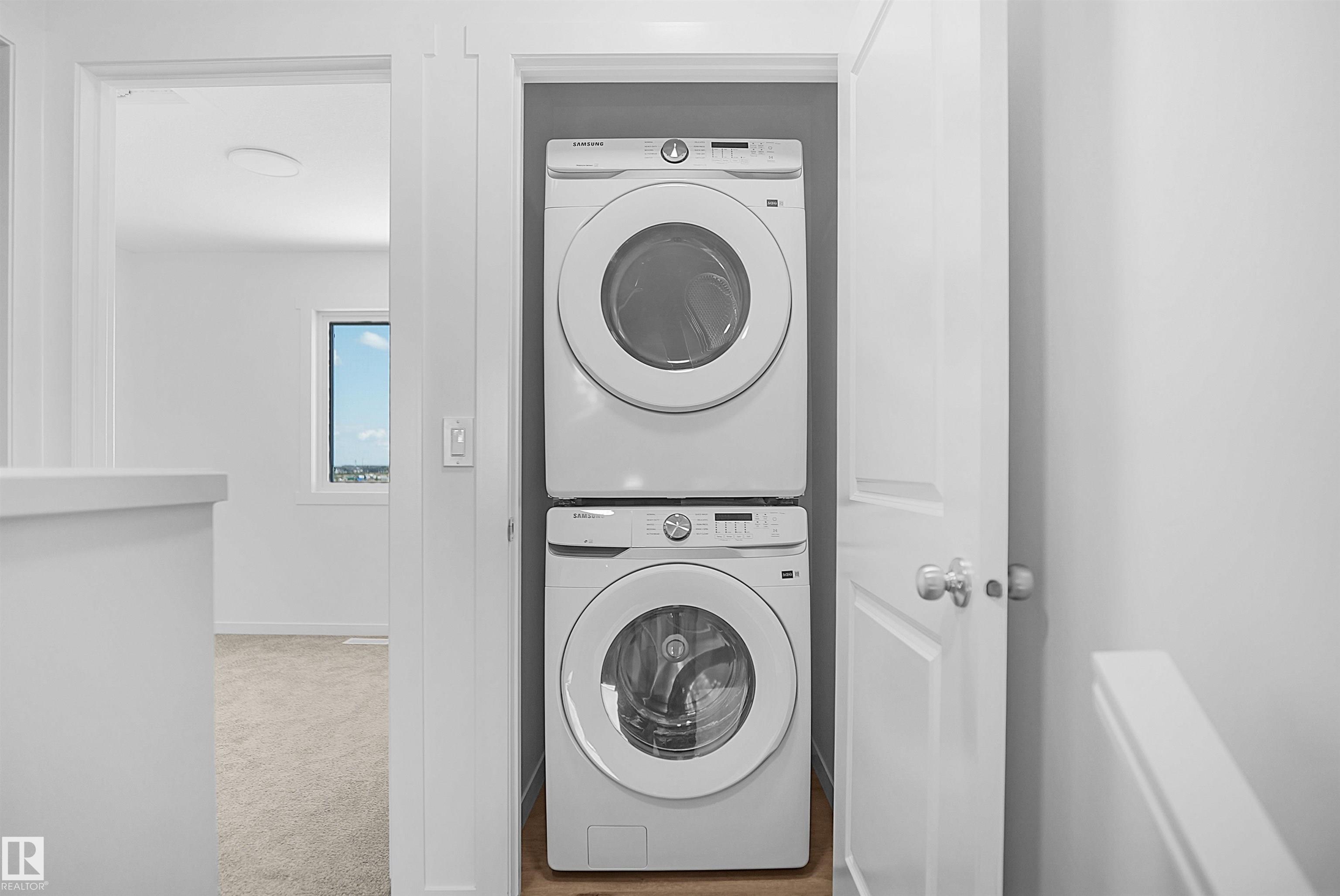 https://zimg.paragon.ice.com/ParagonImages/Property/PM/RAE/225412605/26/0/0/acd90dd97a0529c80f1d4f067a50578c/1/d867d6ec8e9a8f36506341ce7c72d9eb/225412605-576FAC19-487C-46BF-8500-F1BA26321F1A.JPG