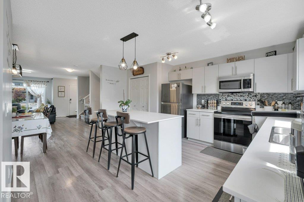 19303 27 Avenue NW, The Uplands, Edmonton