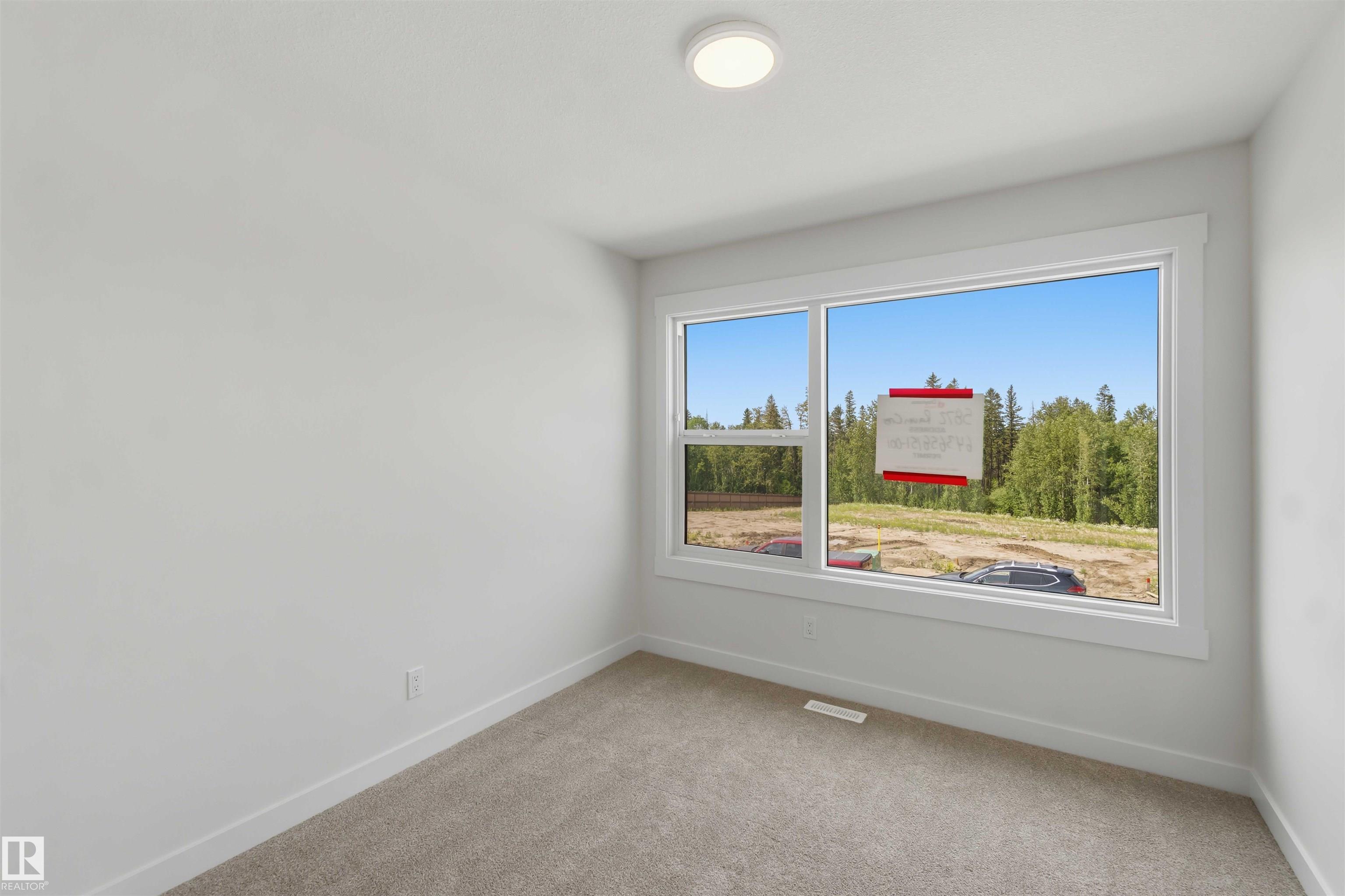 Photo 15 at 5872 Raven Crescent NW, Kinglet Gardens, Edmonton