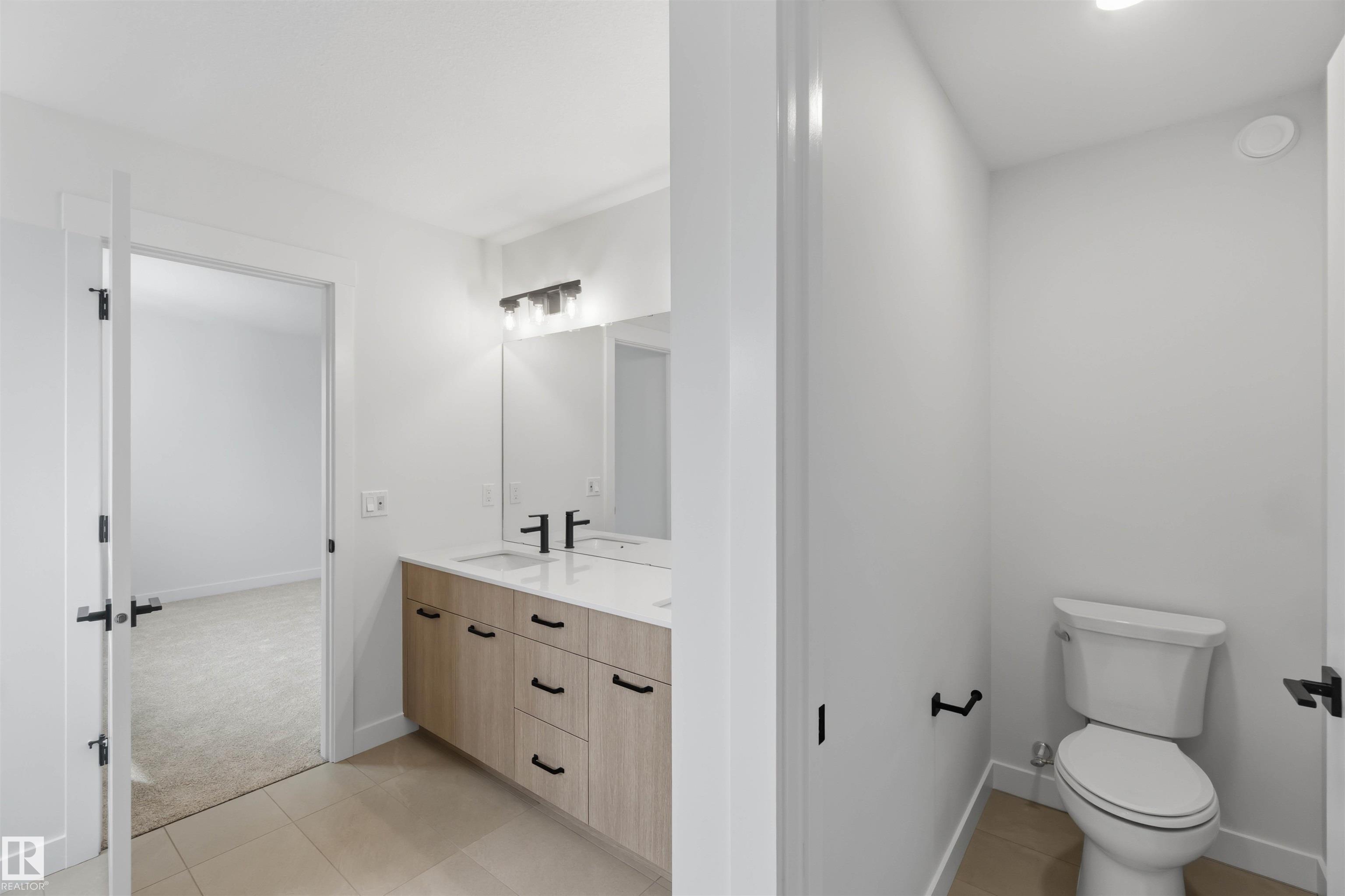 Photo 22 at 5872 Raven Crescent NW, Kinglet Gardens, Edmonton