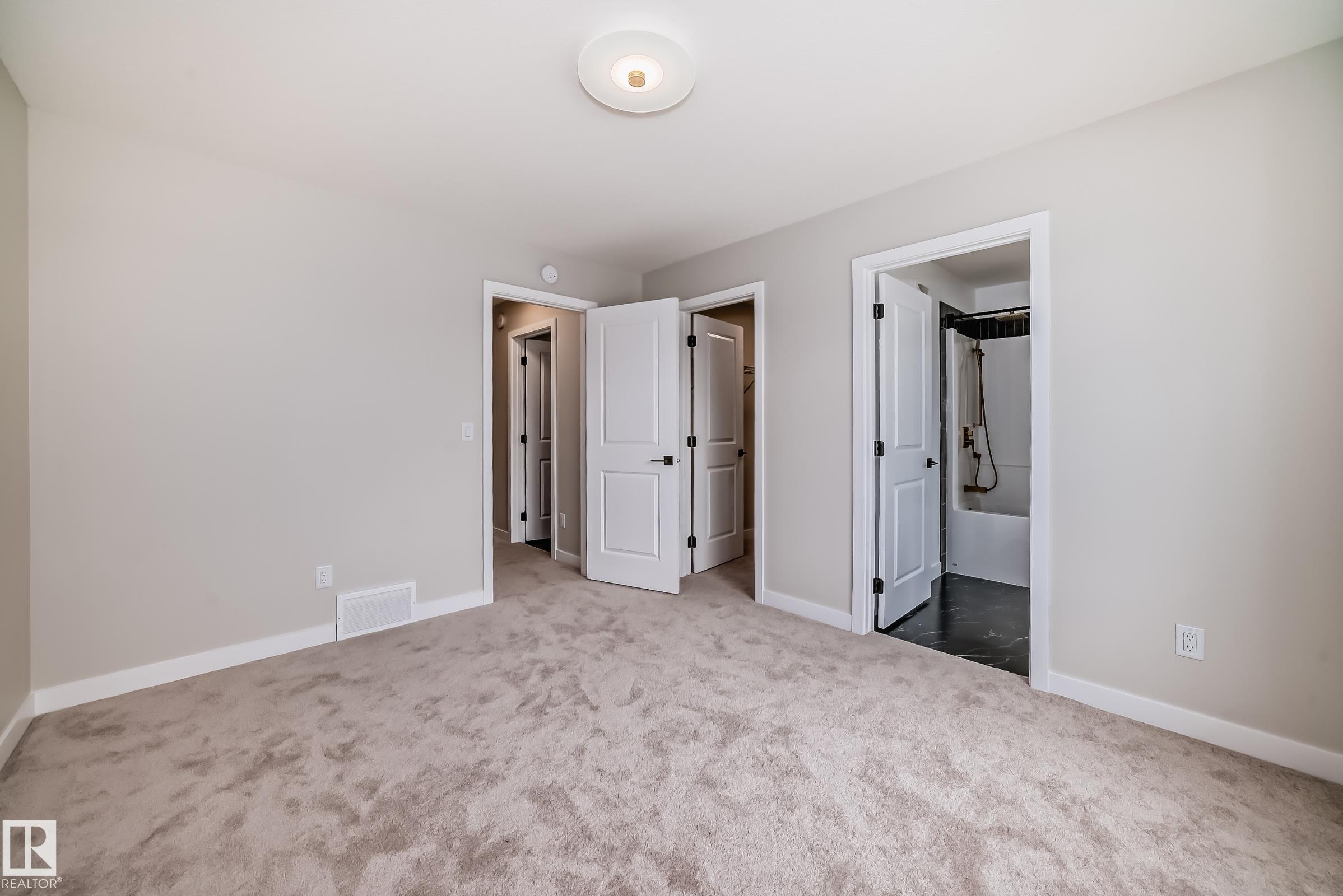 https://zimg.paragon.ice.com/ParagonImages/Property/PM/RAE/225412624/21/0/0/f72a470c133c0a65b5d2dc7c006e2a15/1/e911a193e11406528fef12d085208a84/225412624-5702a20a-0182-4ba8-8450-0f533a5528dd.JPG