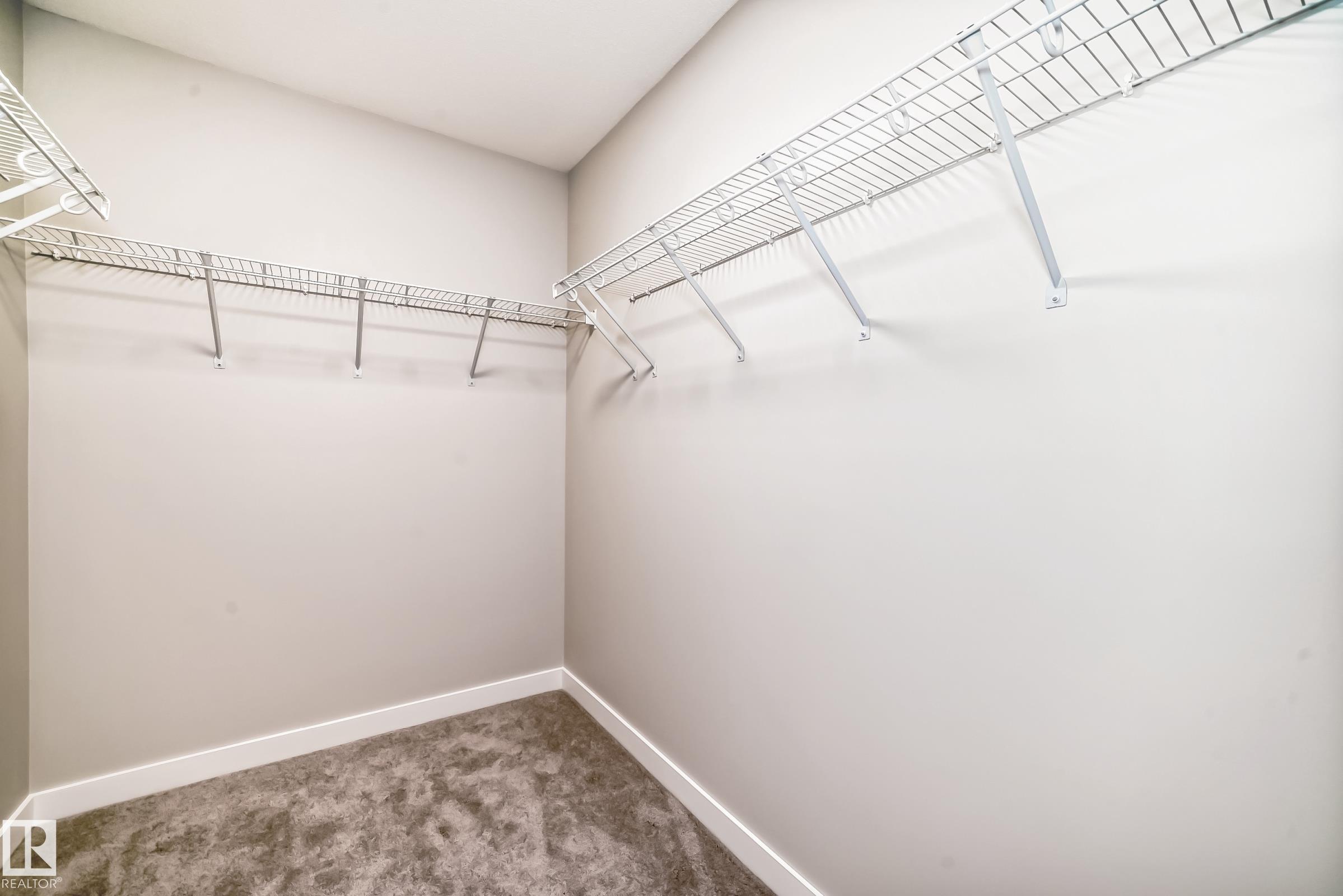 https://zimg.paragon.ice.com/ParagonImages/Property/PM/RAE/225412624/25/0/0/f1045b20dee10ba5639a686adaf7fef7/1/e911a193e11406528fef12d085208a84/225412624-1fceffd4-5694-4a9d-a58c-63f0c0b3a041.JPG