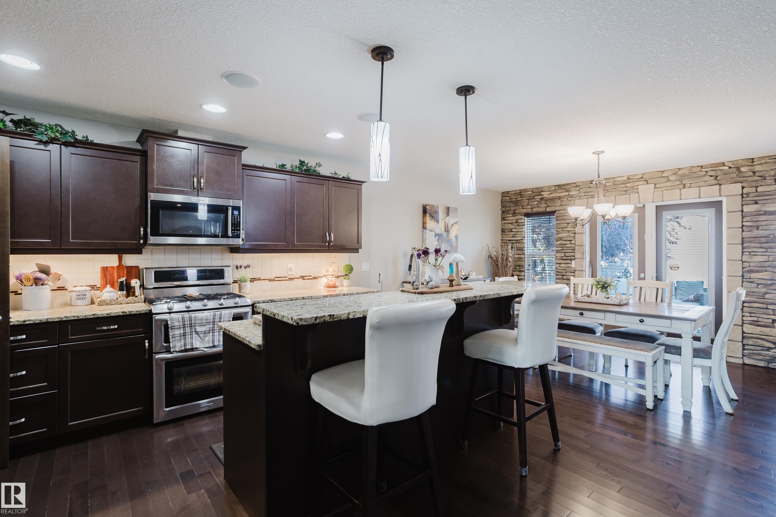 Photo 11 at 9729 159 Street NW, Glenwood, Edmonton