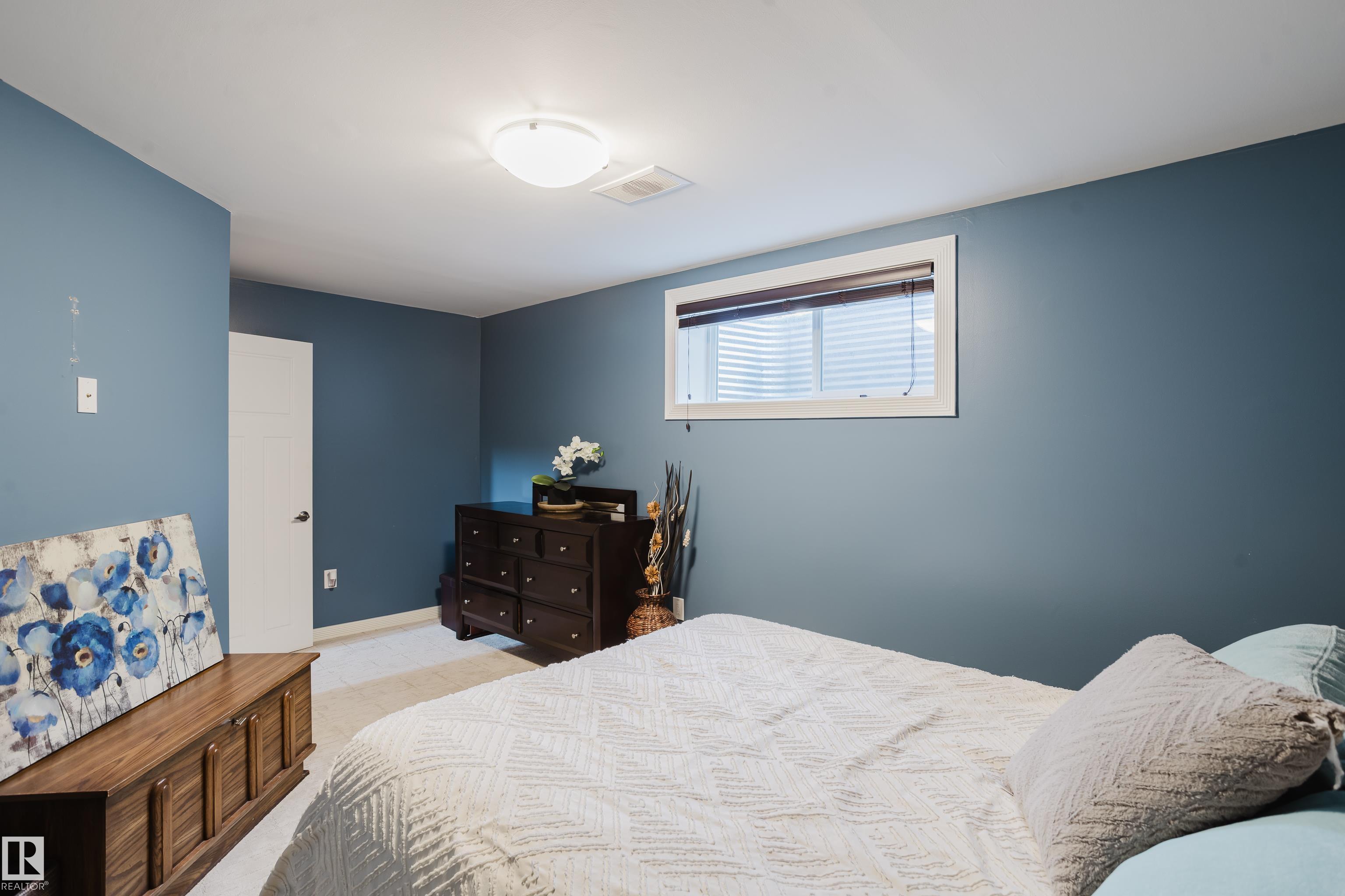 Photo 39 at 9729 159 Street NW, Glenwood, Edmonton