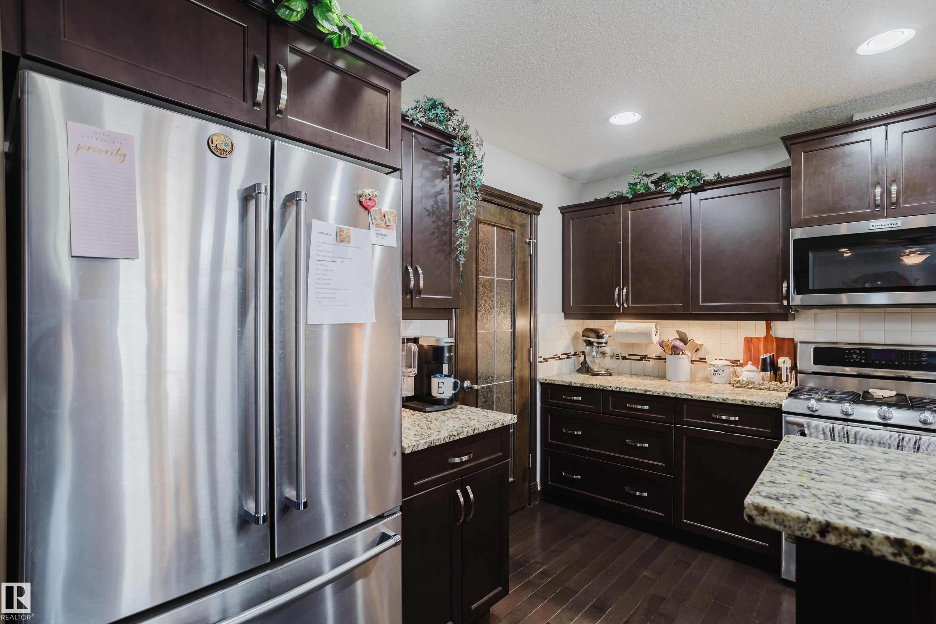 Photo 6 at 9729 159 Street NW, Glenwood, Edmonton