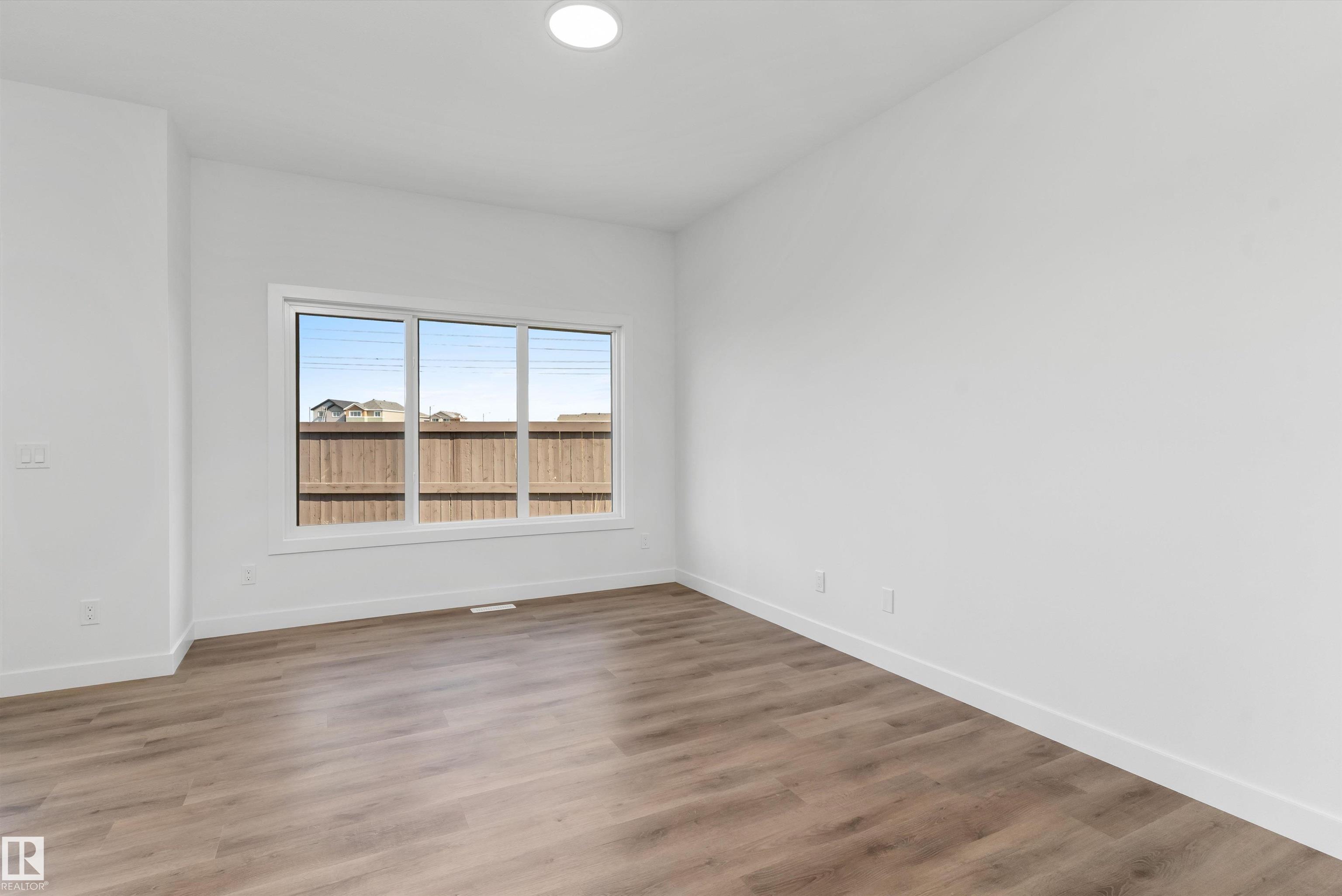 Photo 15 at 19356 29 Avenue NW, The Uplands, Edmonton