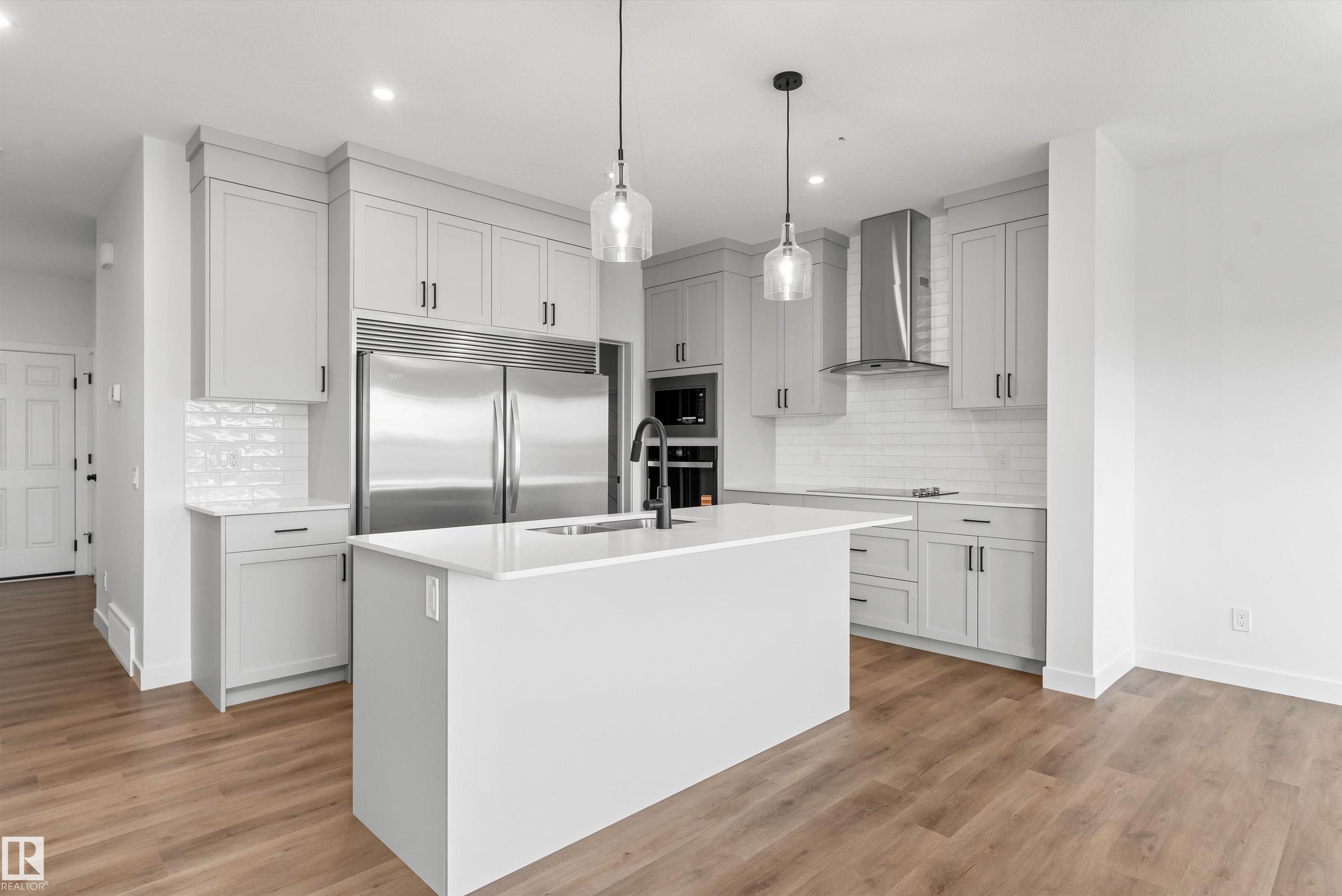 Photo 8 at 19356 29 Avenue NW, The Uplands, Edmonton