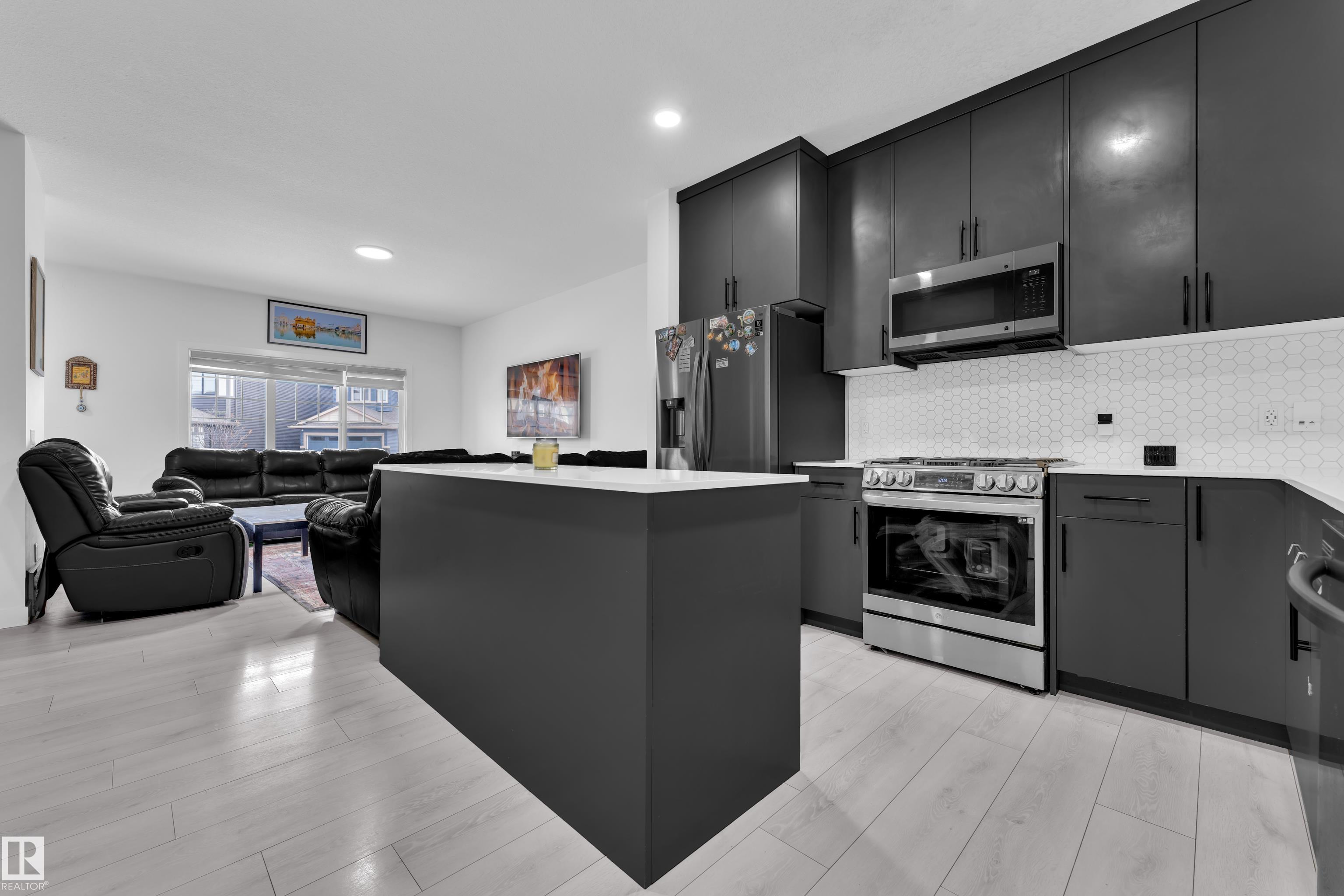 Photo 11 at 1645 Plum Circle SW, The Orchards At Ellerslie, Edmonton