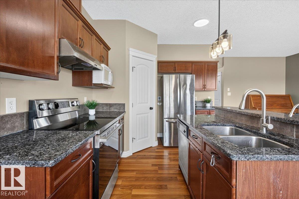 Photo 11 at 2021 118 Street SW, Rutherford, Edmonton